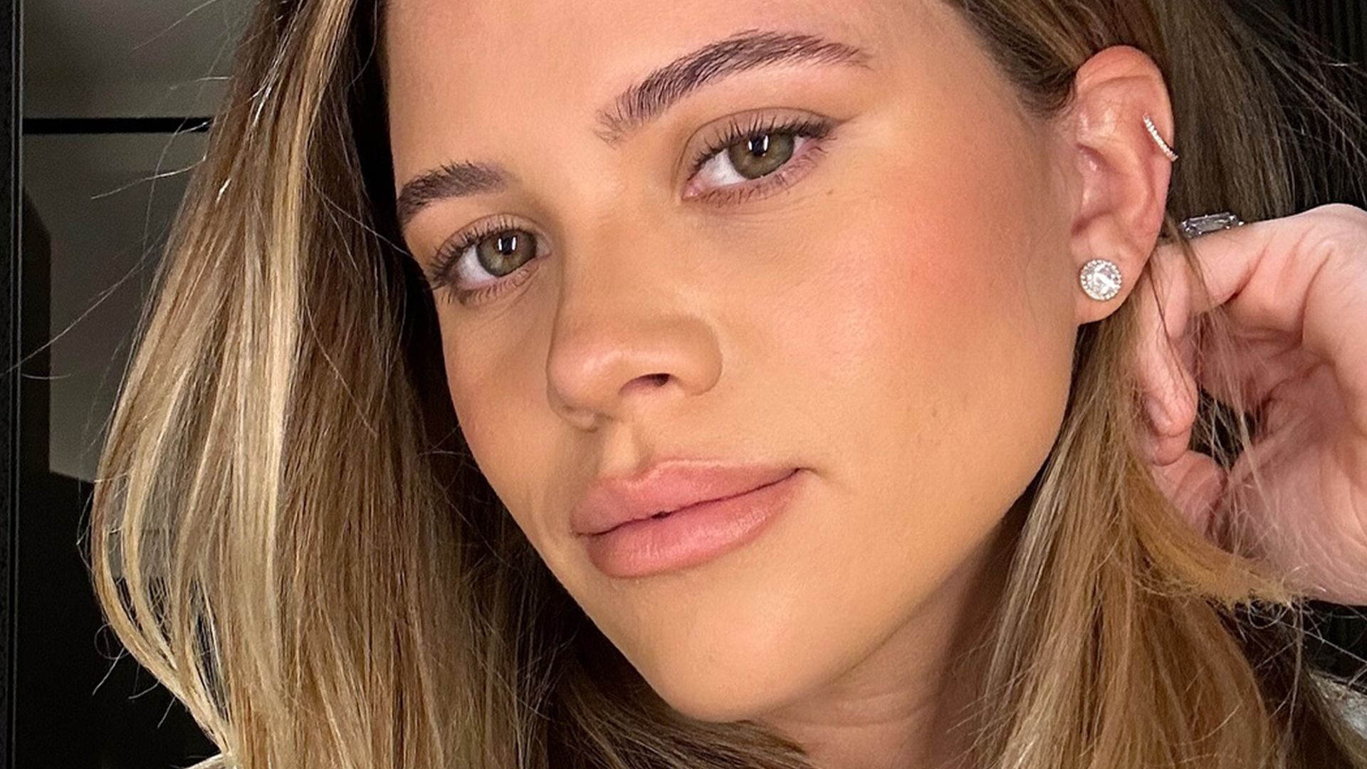 1920x1080 Sofia Richie Is 'truly Obsessed' With New Sol De Janeiro Products Including Spray Shoppers Call The 'best Smelling SPF'