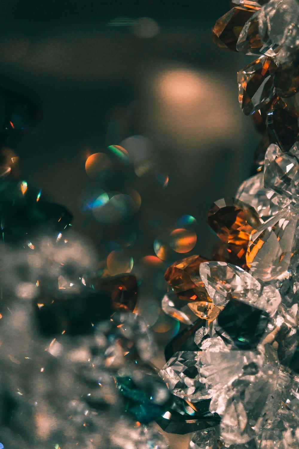 1000x1500 Download Vibrant Aesthetic Crystal Image Wallpaper