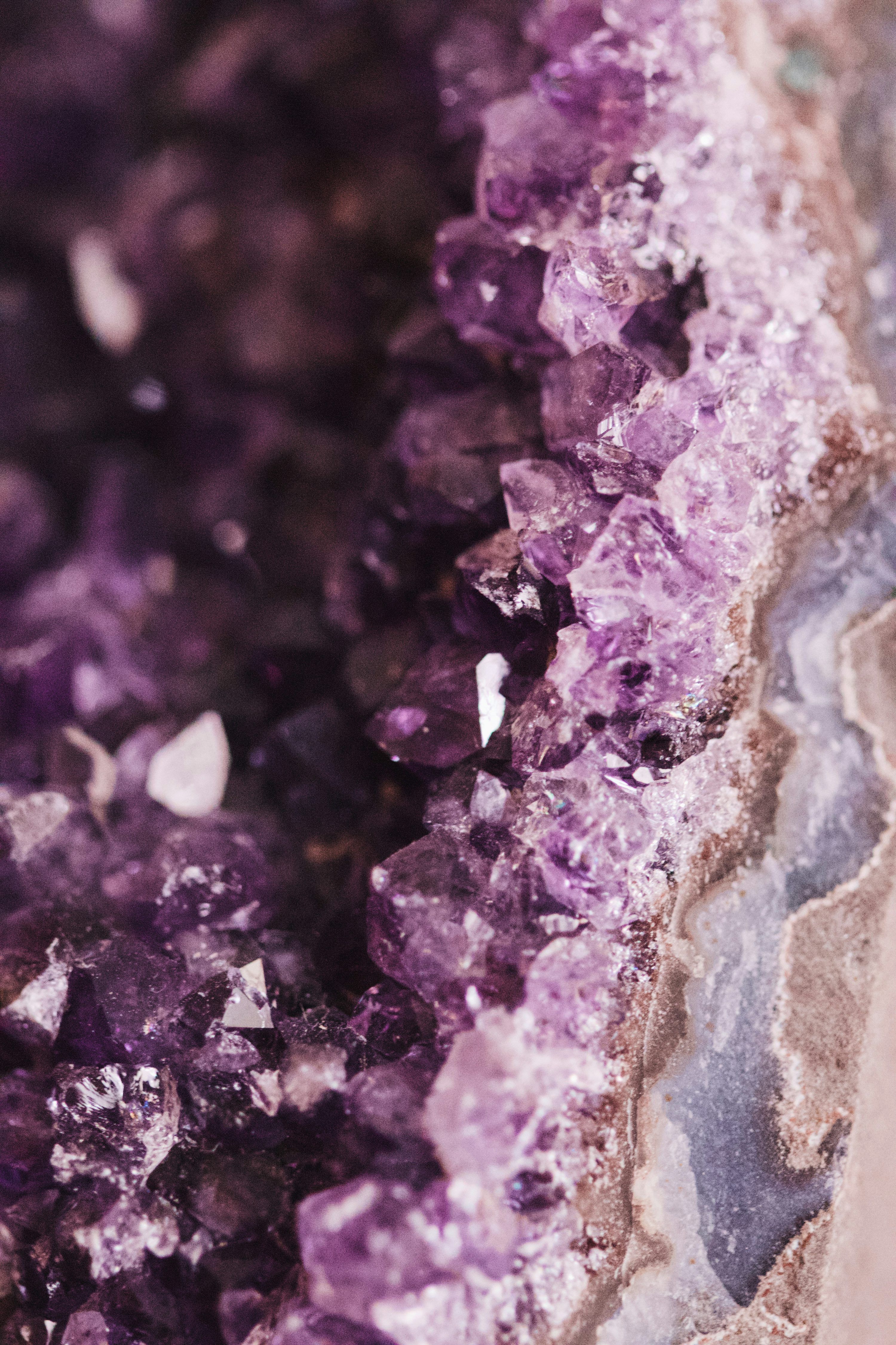 3000x4500 Purple Crystal Picture. Download Free Image