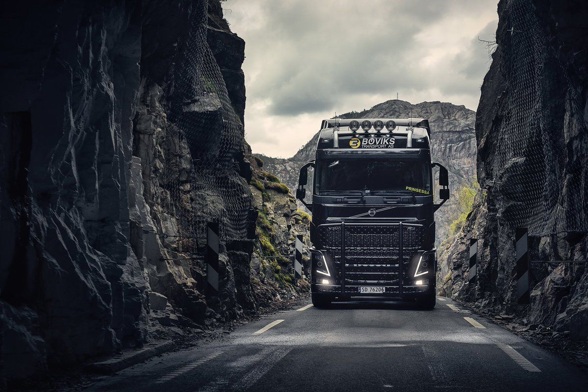 1200x801 Long distances mean the Volvo FH 16 becoming both office and home for Lillian Hersvik