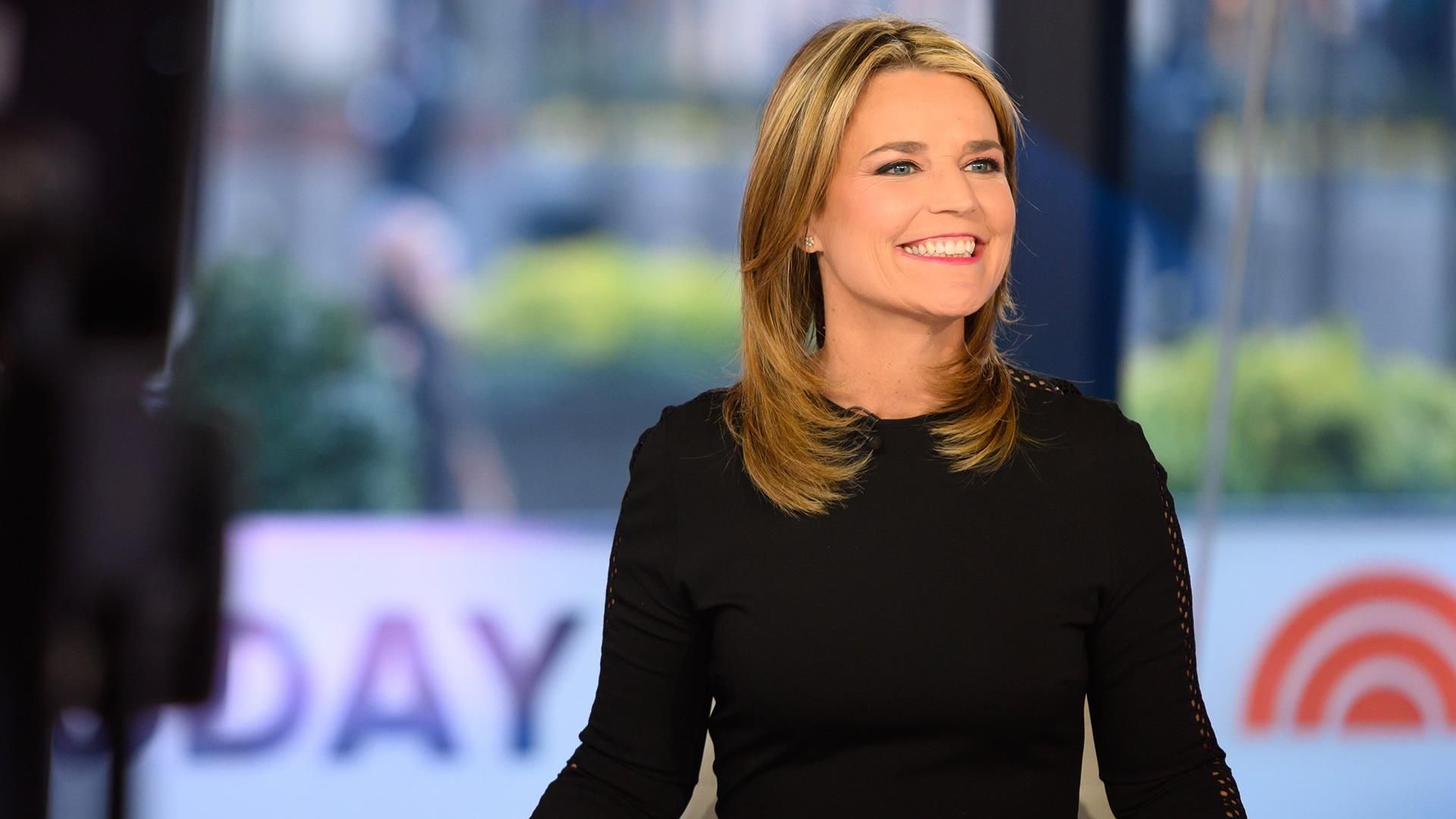 1920x1080 See Savannah Guthrie and her family in People’s 2019 Beautiful Issue