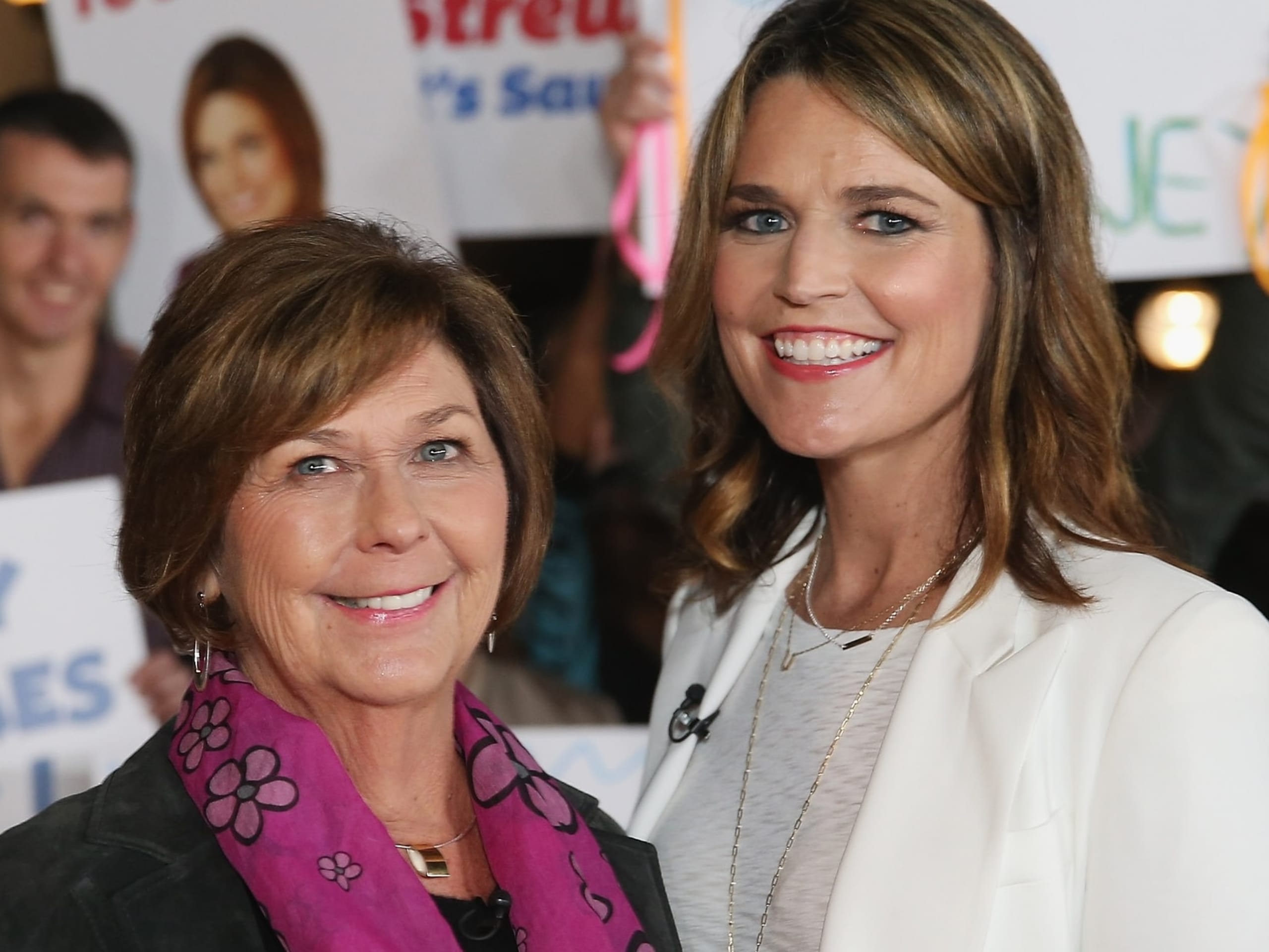 2560x1920 Savannah Guthrie's Mom Nancy Update: Security Gate on Front Door Offers New Clue