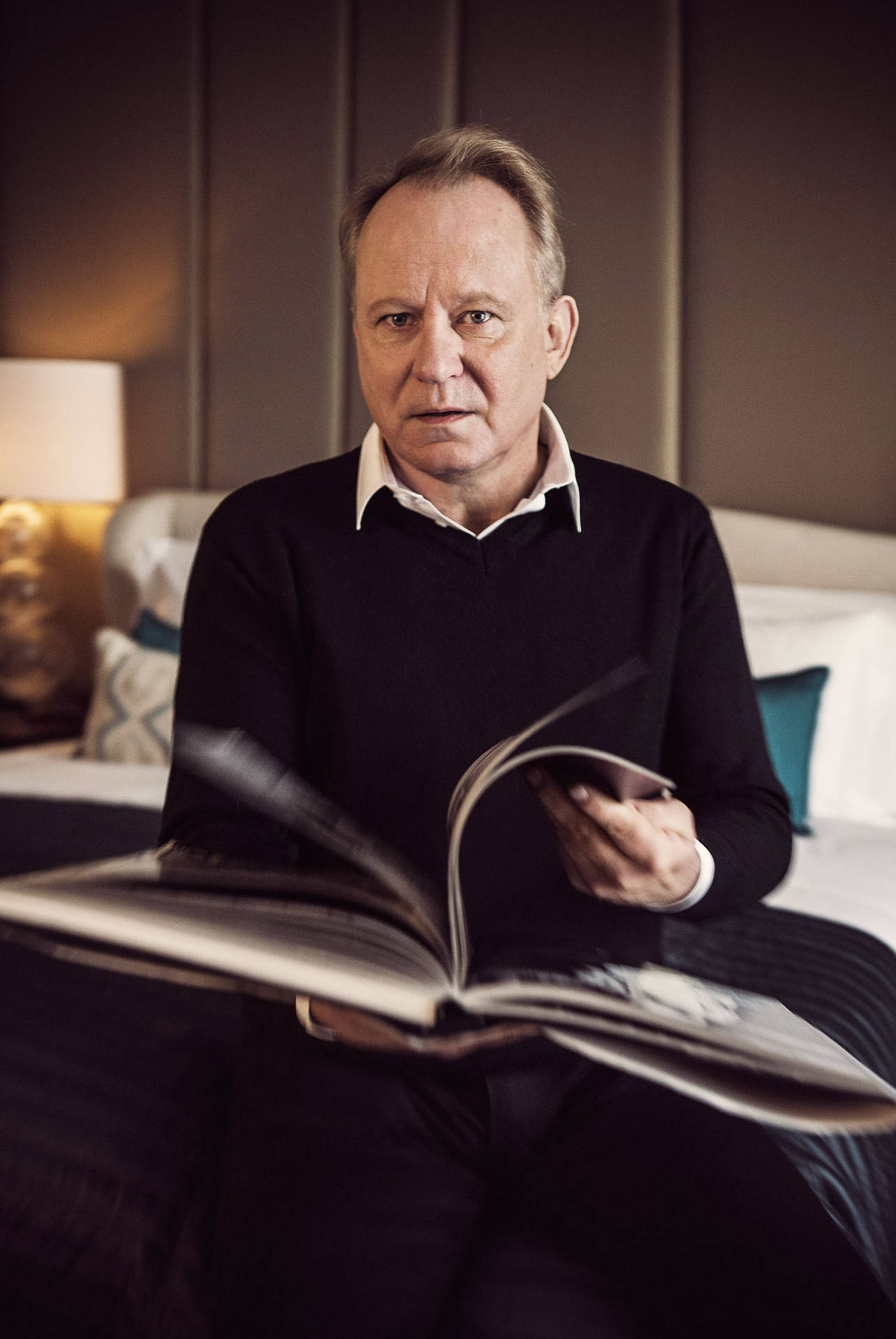 1285x1920 Download Renowned Swedish Actor Stellan Skarsgard Posing for King Magazine Photohoot Wallpaper