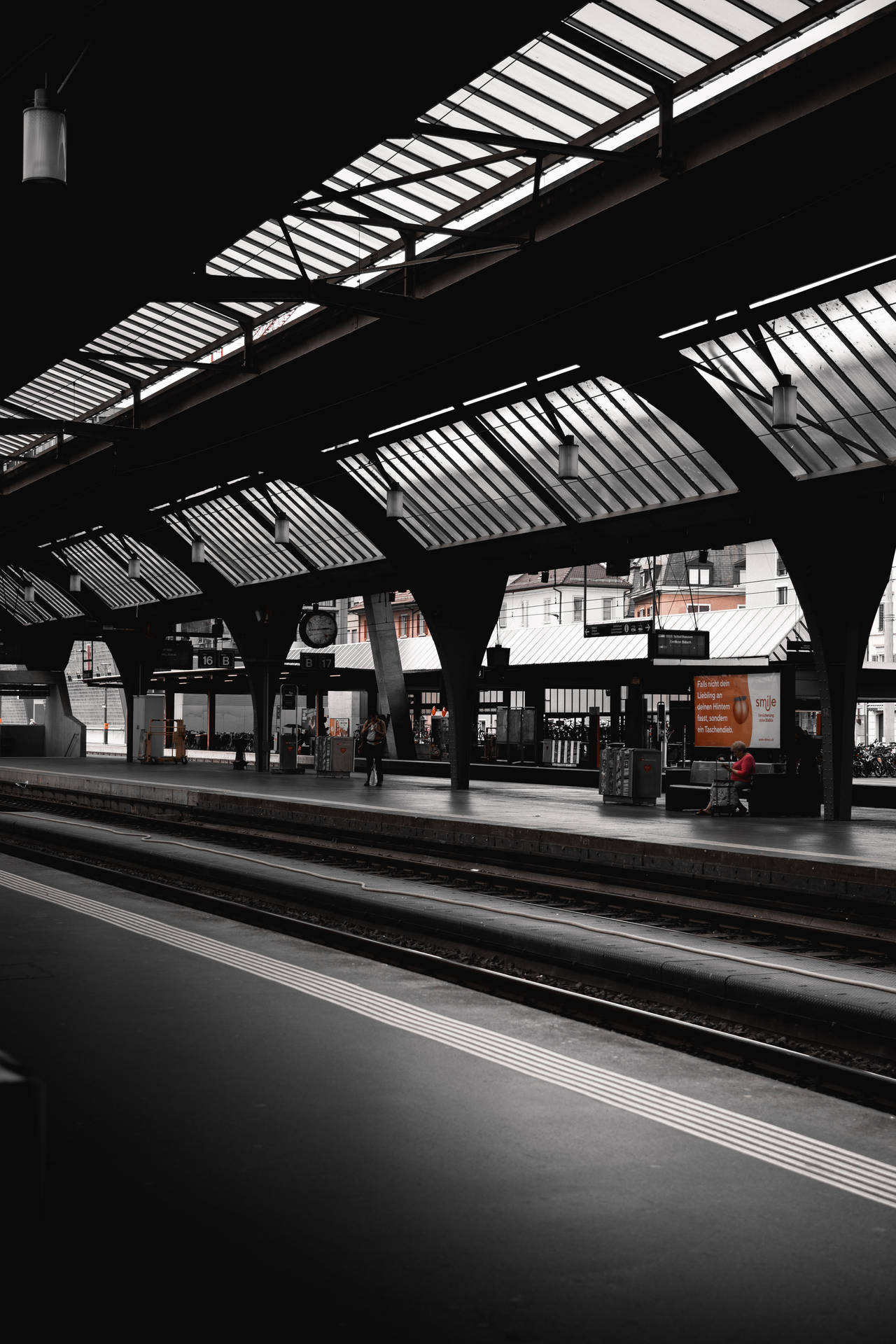 1280x1920 Aesthetic Train Wallpaper