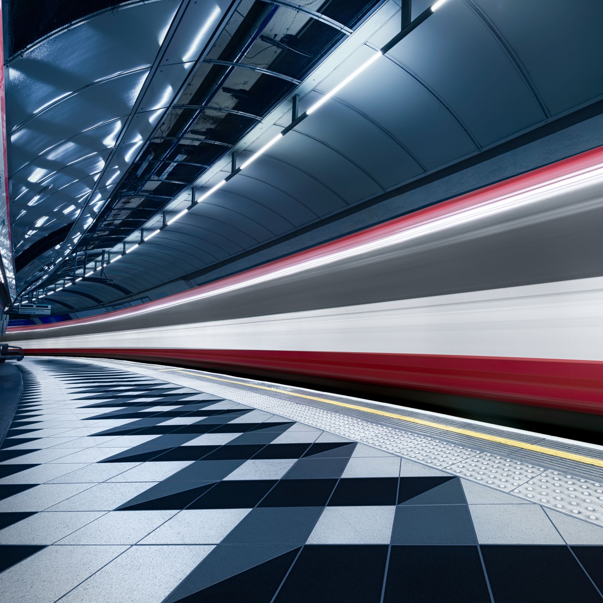 2048x2048 Bank Station Wallpaper 4K, Blurred, Train, London, England