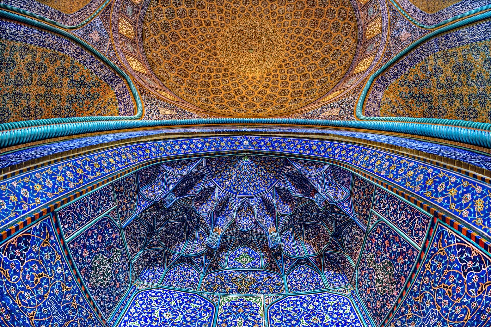 1920x1280 Striking Photographs Capture Ornate Patterns of Historic Iranian Mosques and Palaces