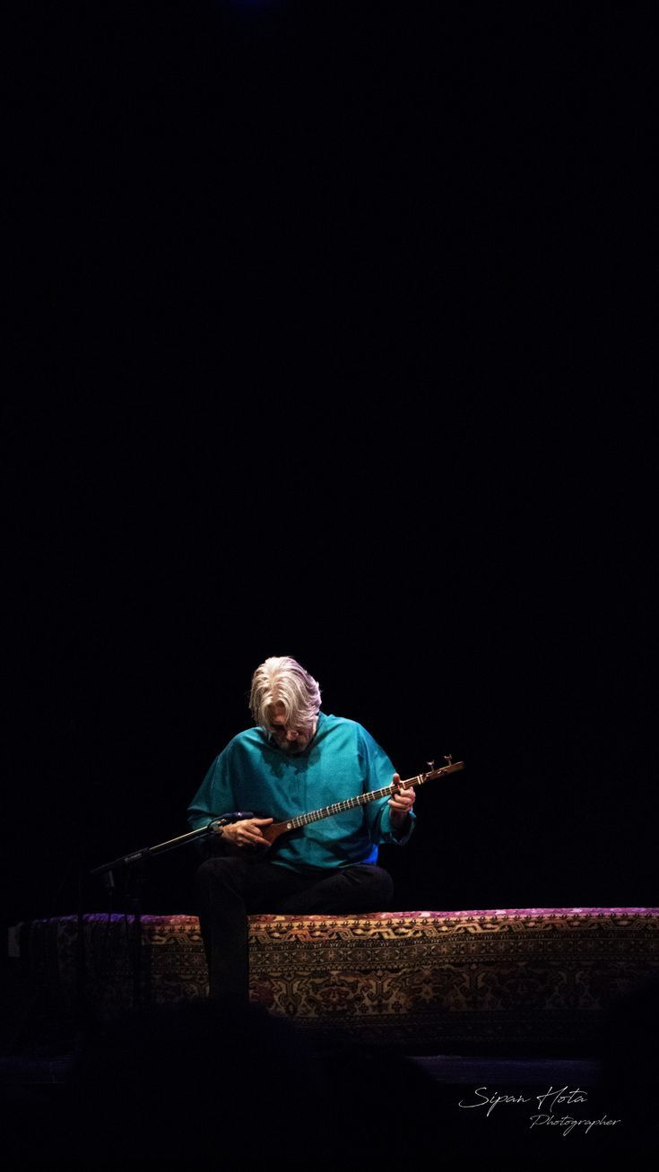 735x1307 Kayhan Kalhor Wallpaper