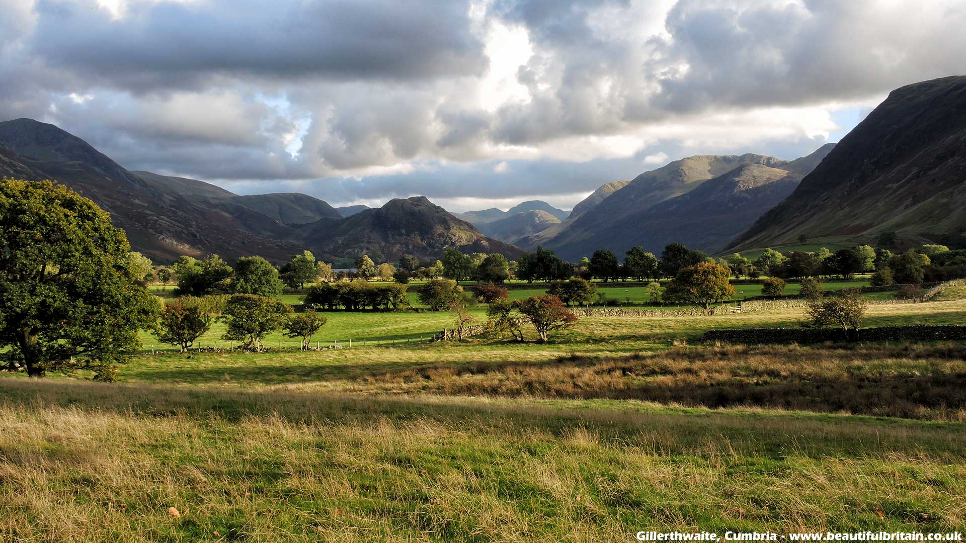 1920x1080 English Countryside Wallpaper, 334.35 Kb