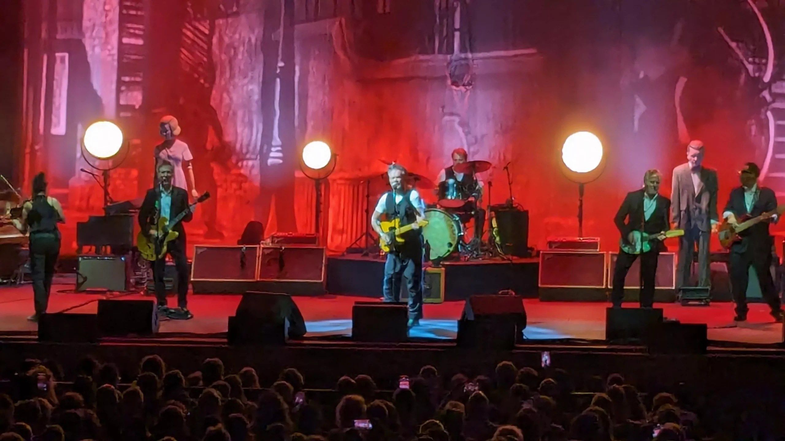 2560x1440 Concert Review