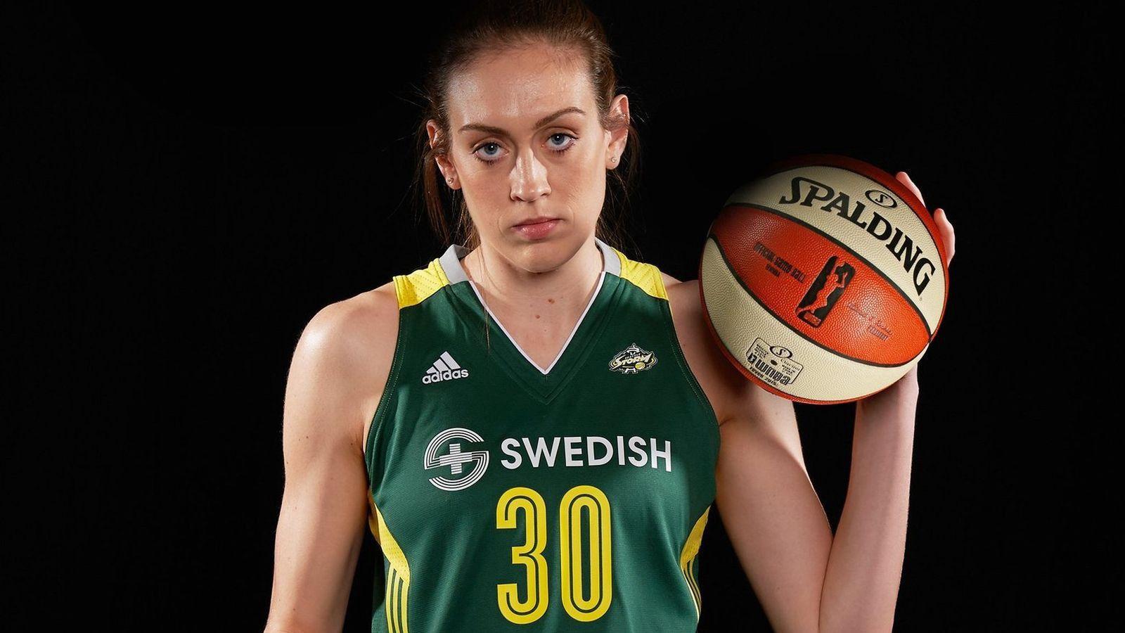 1600x900 Breanna Stewart Wallpaper