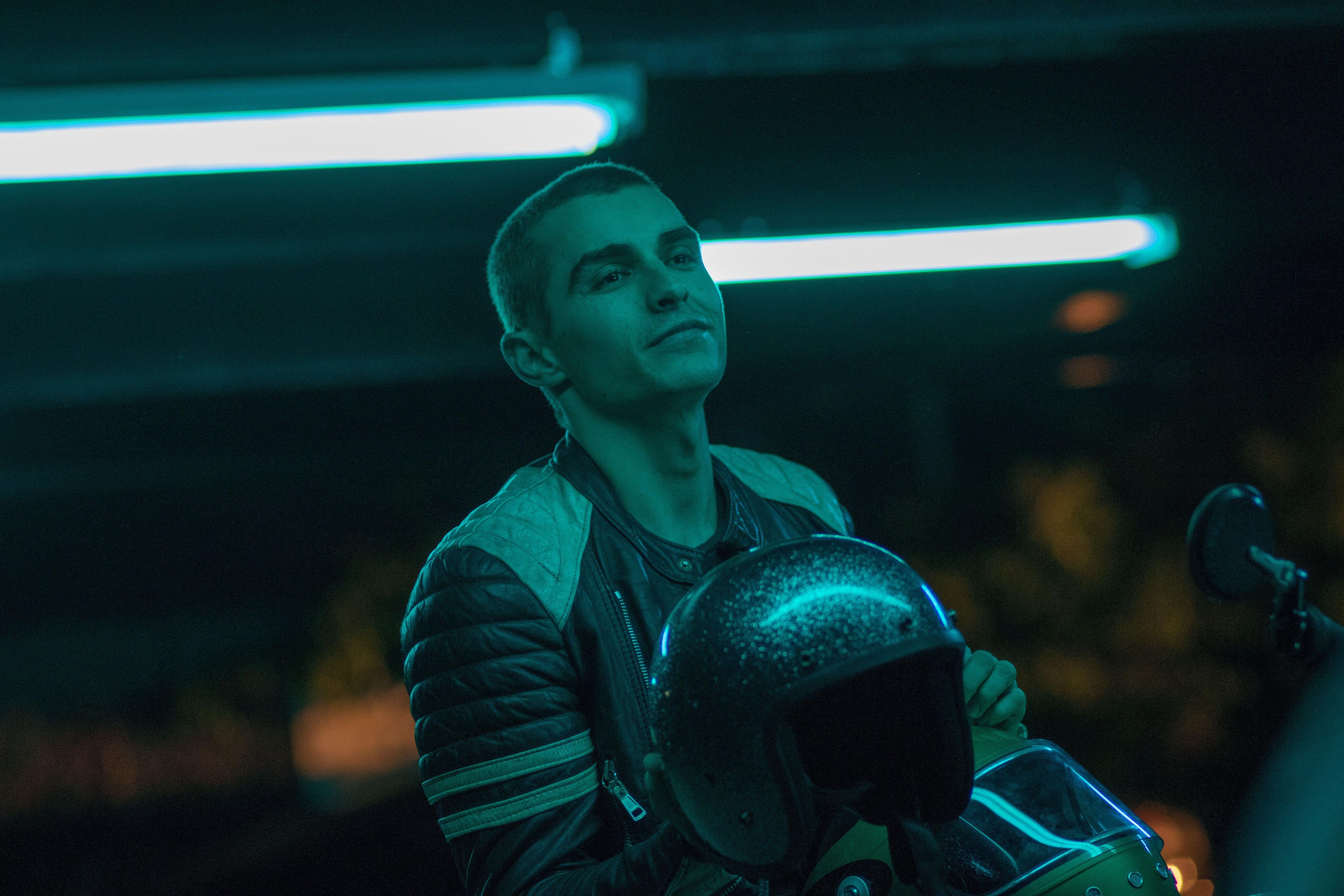5472x3648 Dave Franco Wallpaper