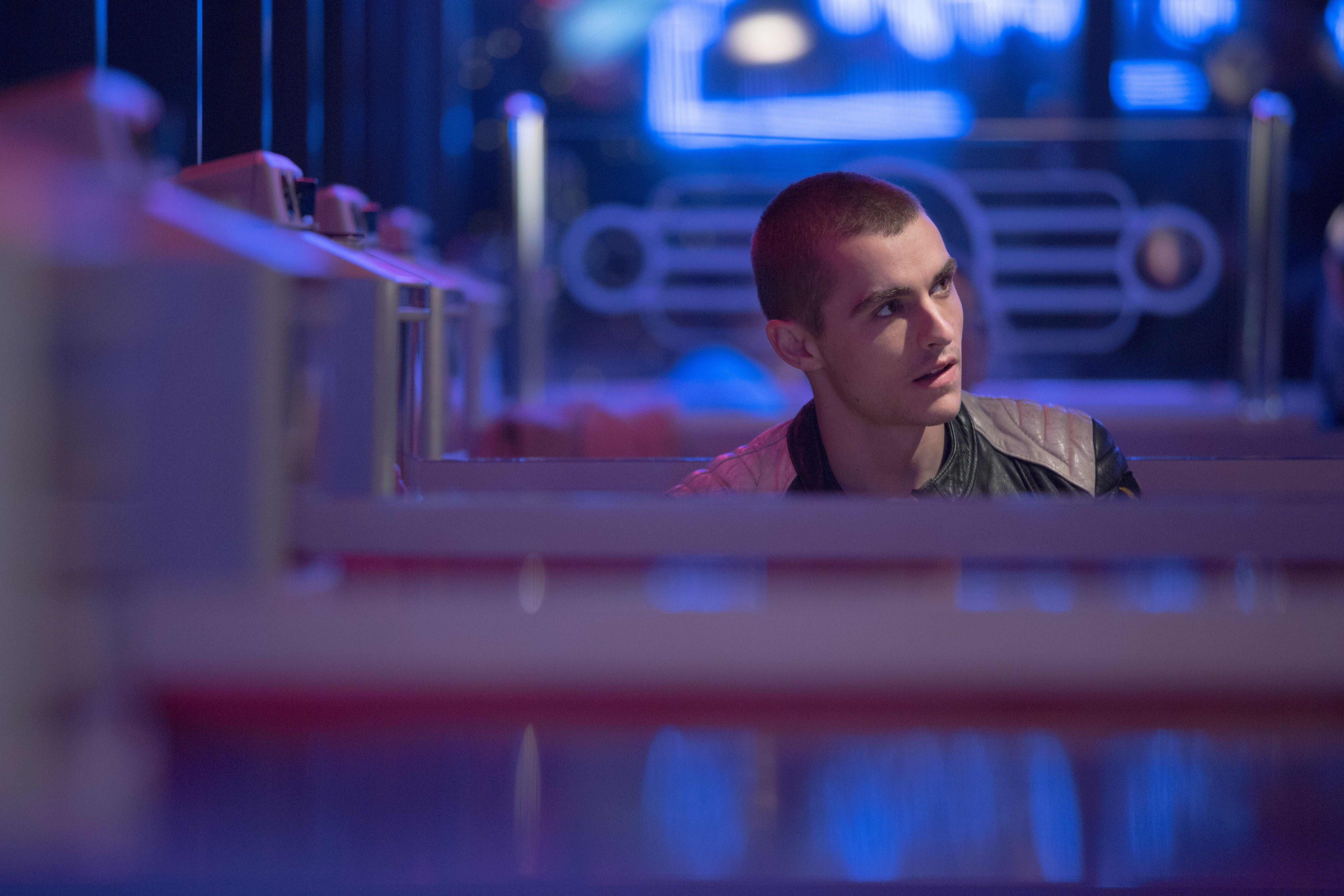 5760x3840 Dave Franco Wallpaper