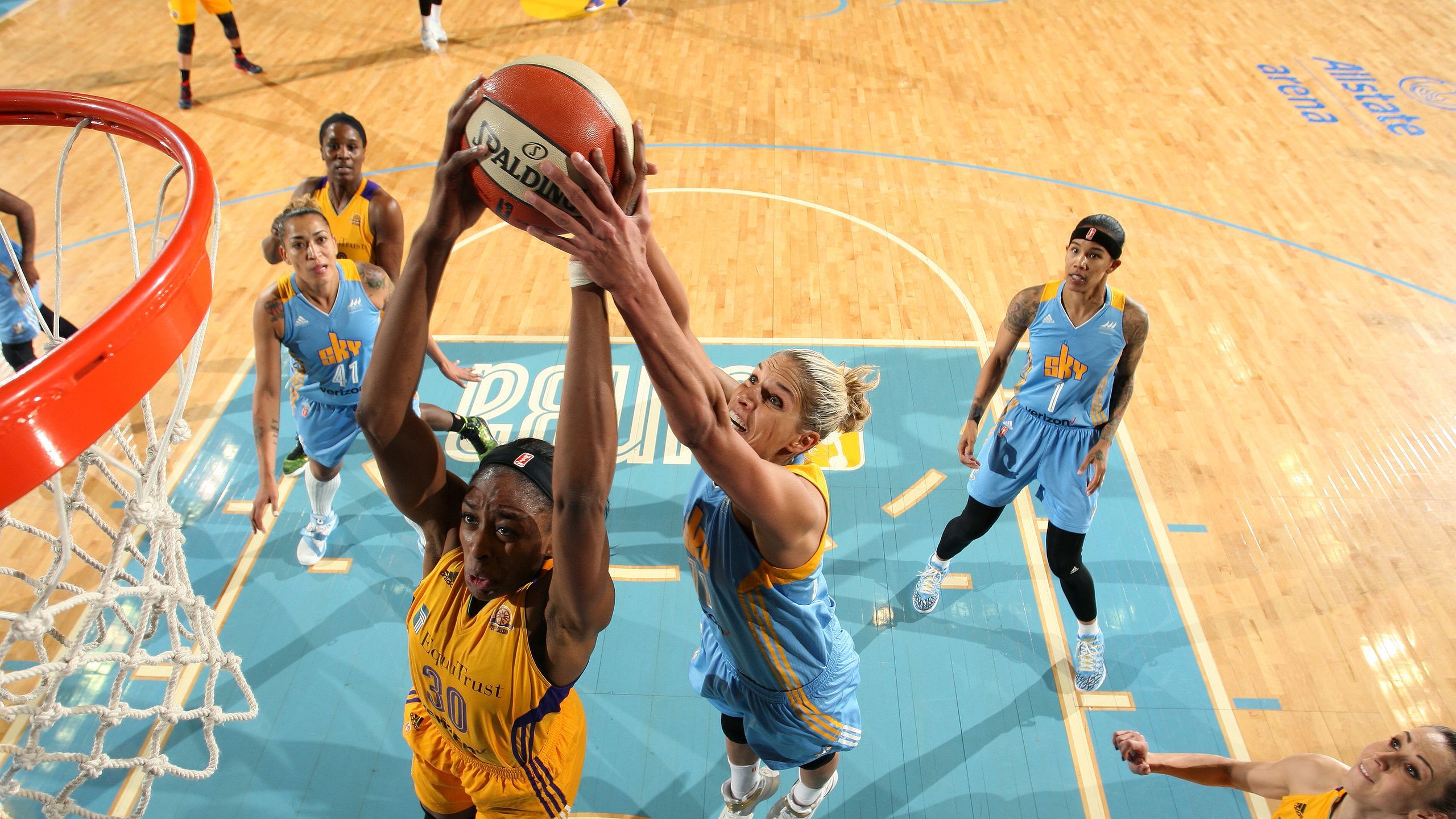 2560x1440 If You're Not Watching the WNBA, You're Missing Out on Amazing Basketball