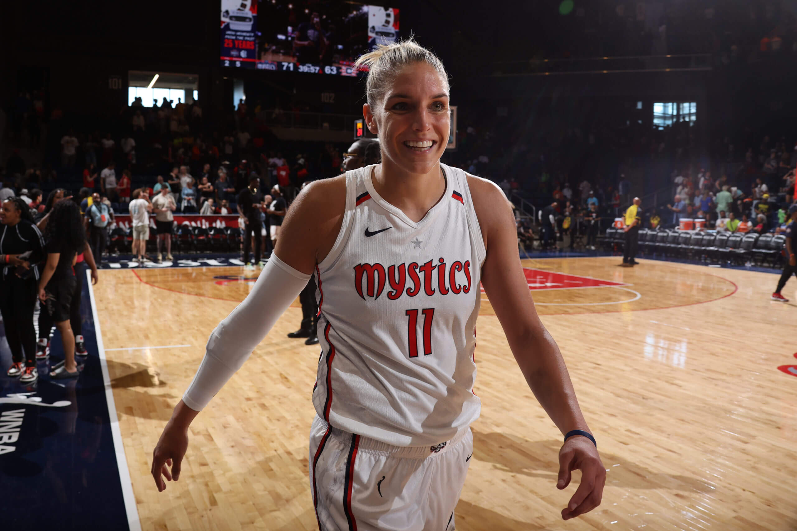 2560x1706 Elena Delle Donne News, Rumors, & Updates