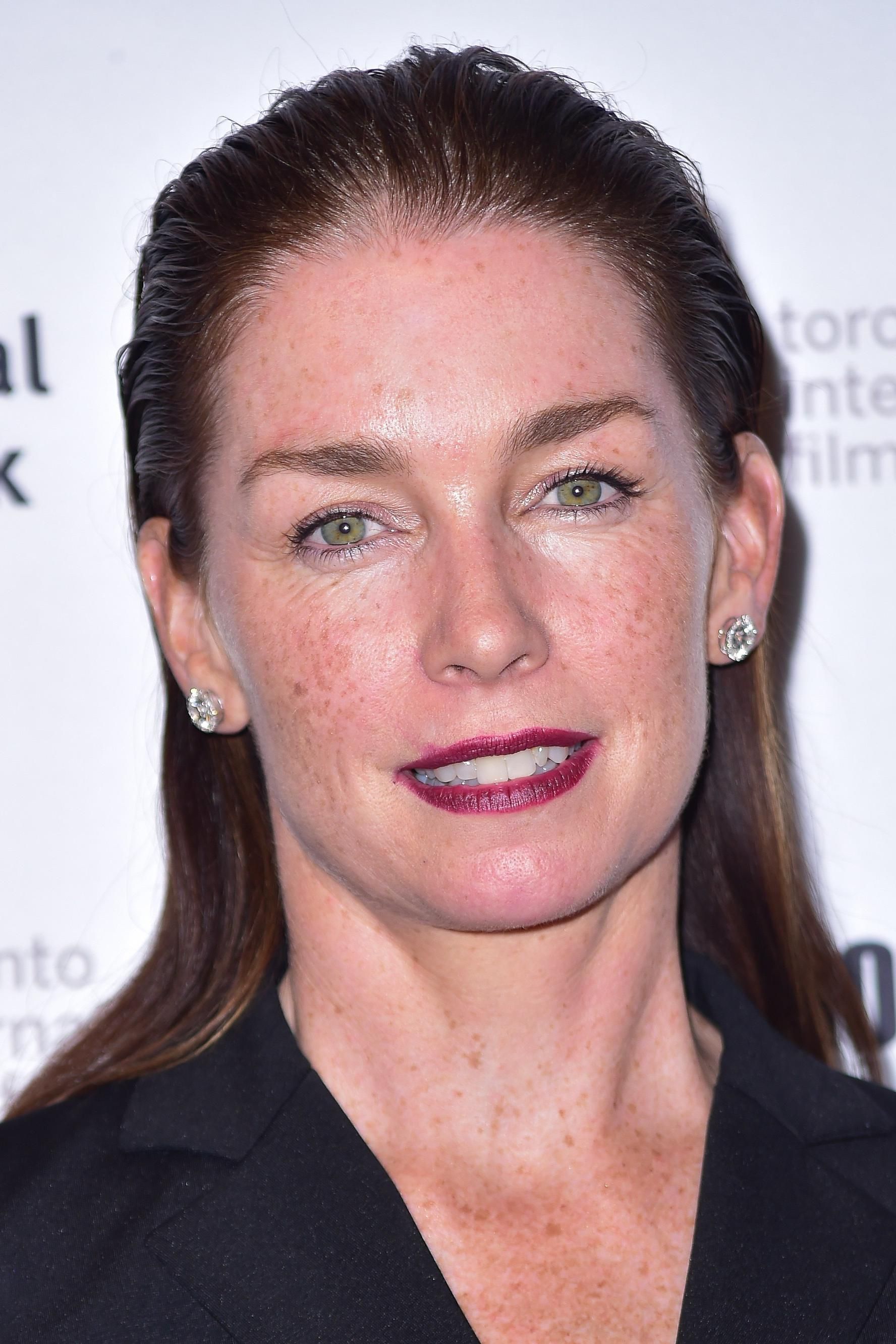 1776x2664 Julianne Nicholson Movies and TV Shows