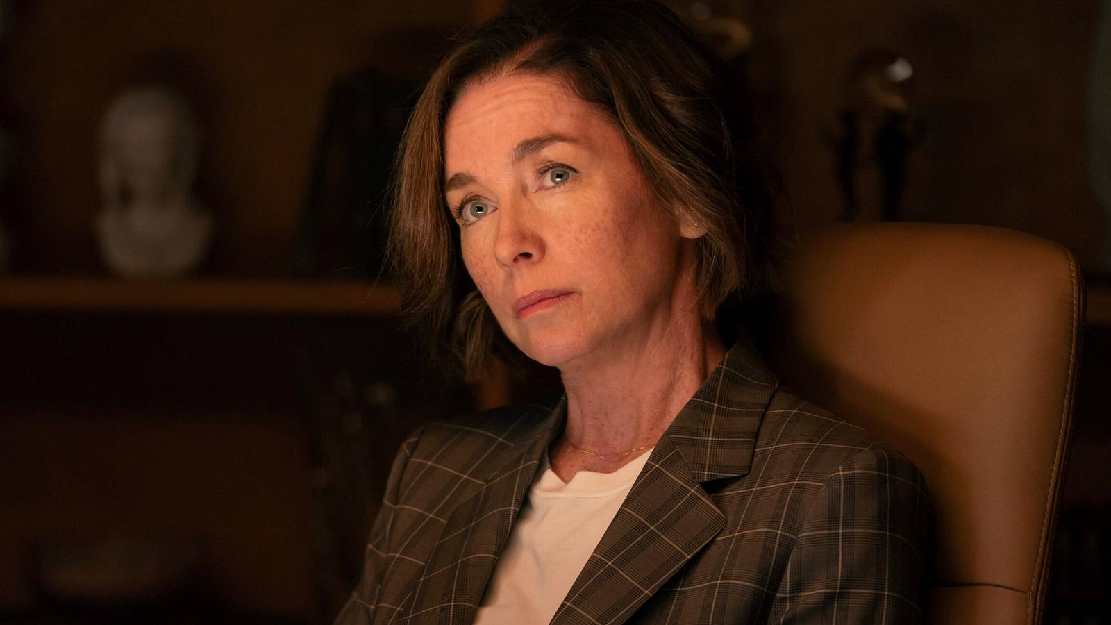 1600x900 Paradise' Season 2 Star Julianne Nicholson Teases What To Expect From Sinatra [Exclusive]