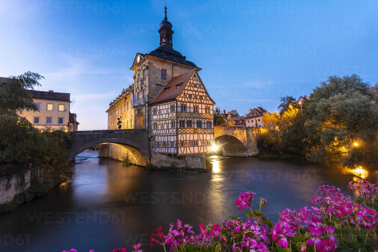 1232x822 Germany, Bavaria, Bamberg, Old town hall, Obere Bruecke and Regnitz river at dusk