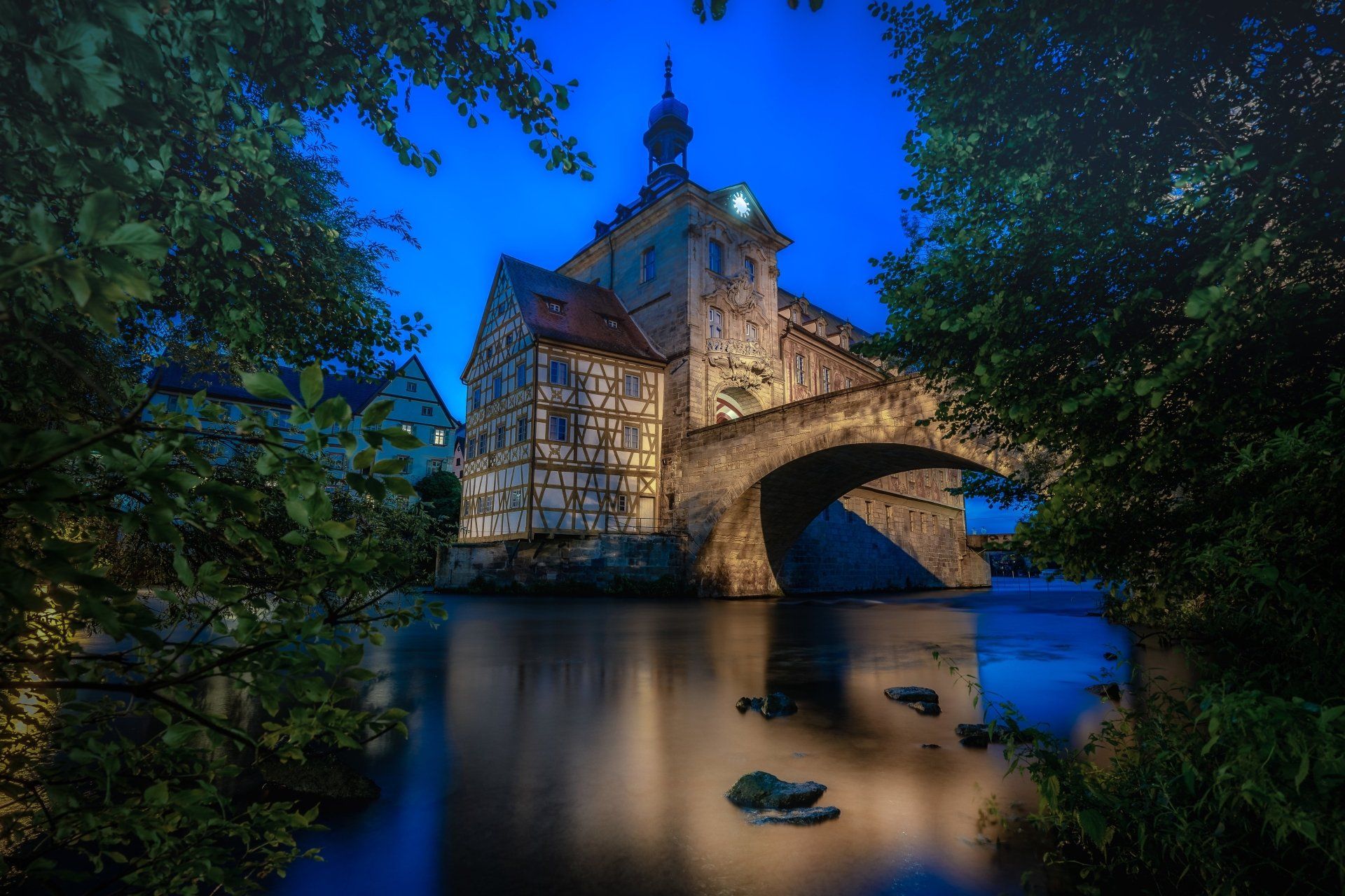 1920x1280 Bamberg Old Town Hall River Bridge (4K Ultra HD Wallpaper)x2731