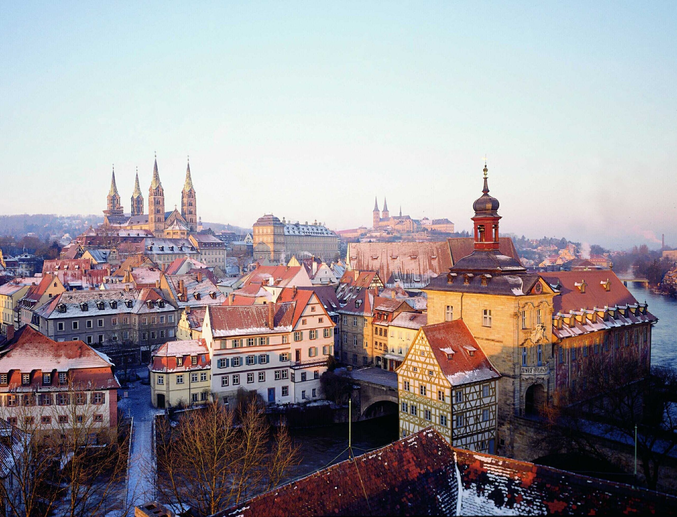 2560x1956 Germany's World Heritage Sites: Wurzburg, Bamberg and Regensburg
