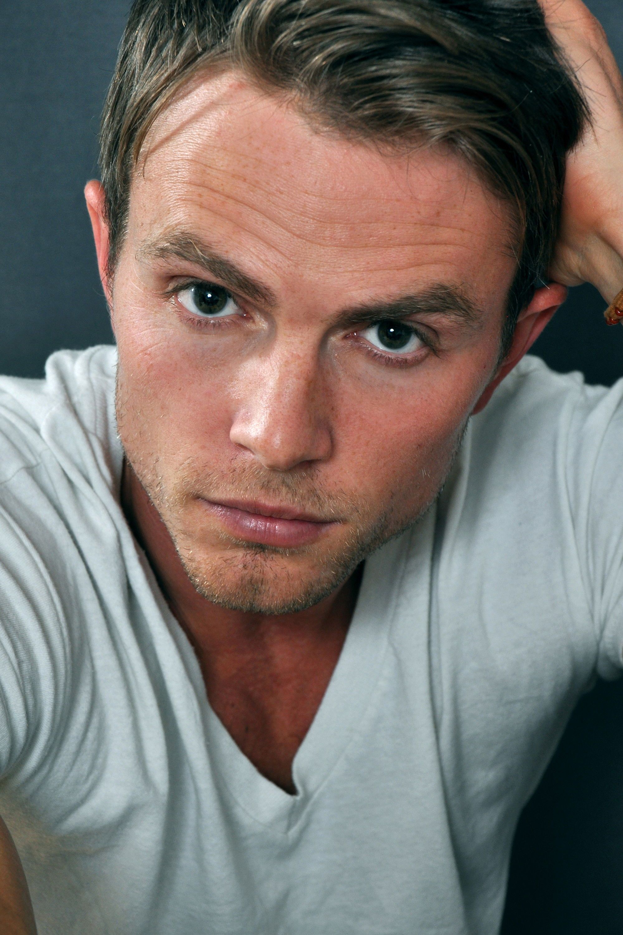 2000x3000 Wilson Bethel Image