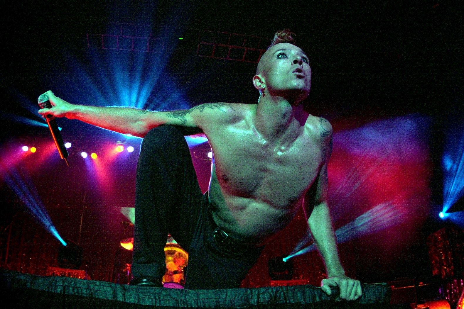 1581x1054 Scott Weiland: A Photo History of His Wild Life