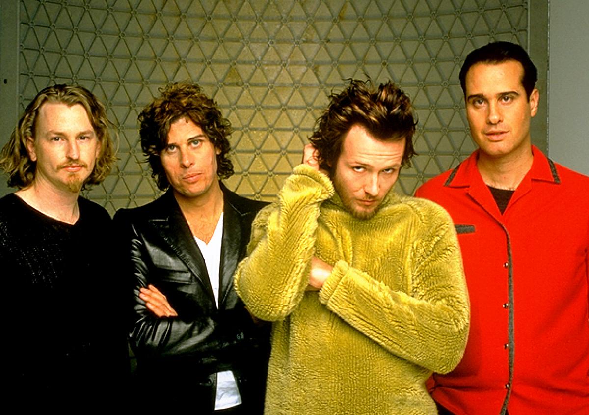 1200x845 R.I.P. Scott Weiland (Stone Temple Pilots / Velvet Revolver)