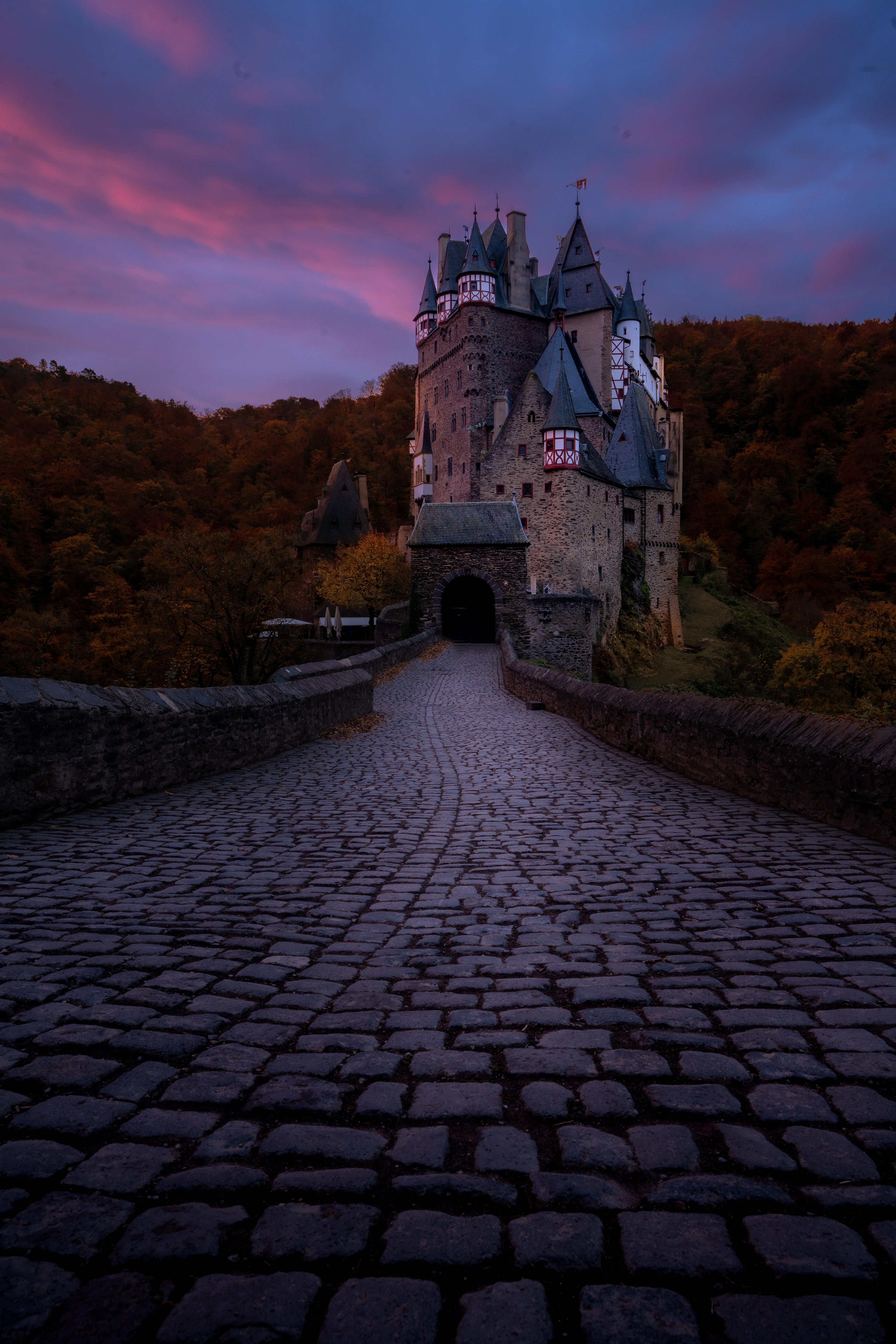 3652x5475 A photo I took of Burg Eltz, Germany