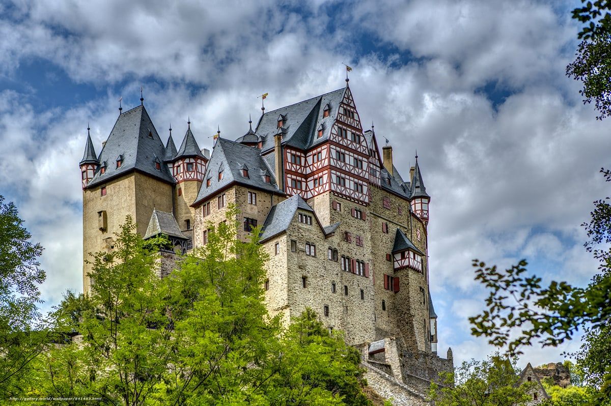 1200x798 Eltz Castle (Burg Eltz): a timeless gem in the heart of Germany