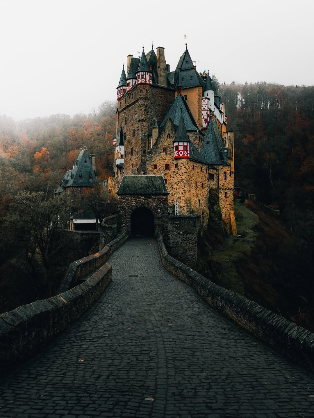 1080x1440 One of the most beautiful castles in Germany, Burg Eltz