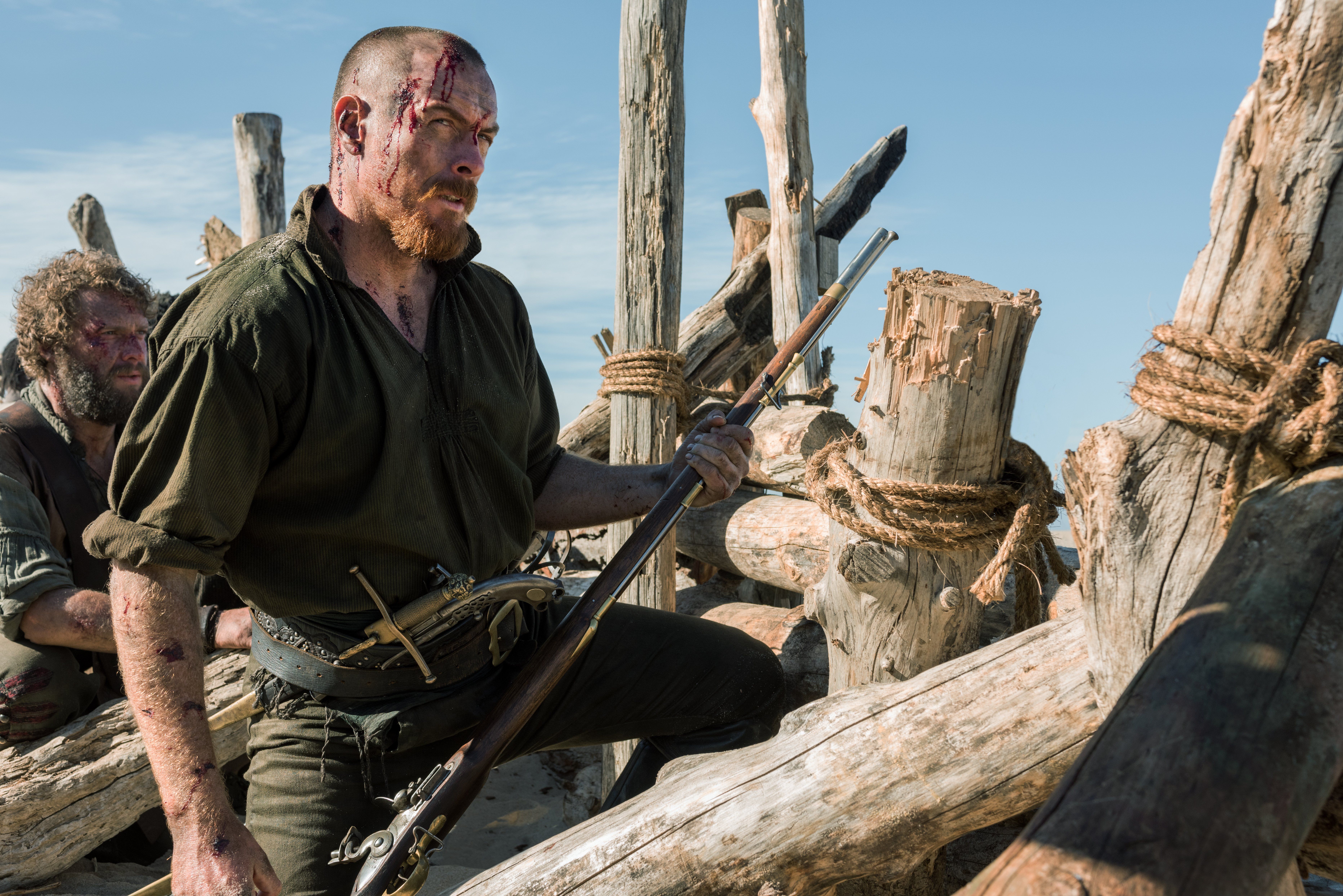 7453x4974 Phone wallpaper: Black Sails, Tv Show, Captain Flint (Black Sails), John Silver (Black Sails), Luke Arnold, Toby Stephens 826984