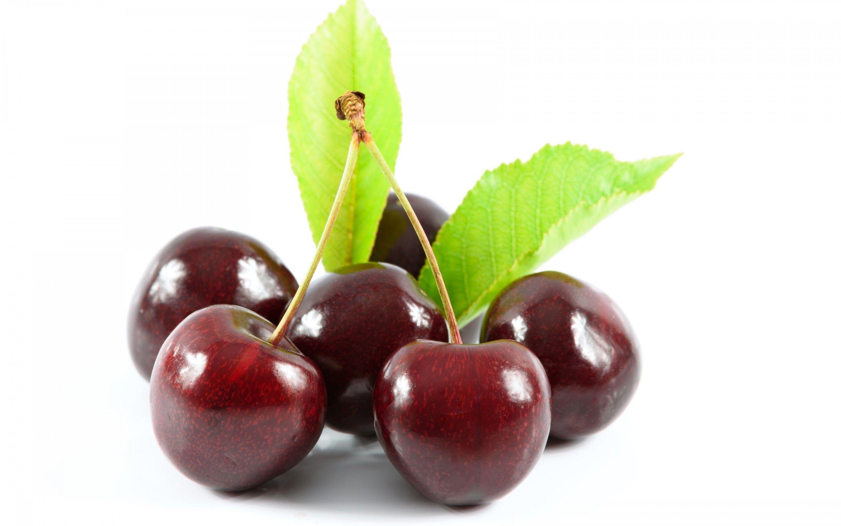 2880x1800 Download 2880x1800 Cherry, Fruits, Leaves Wallpaper for MacBook