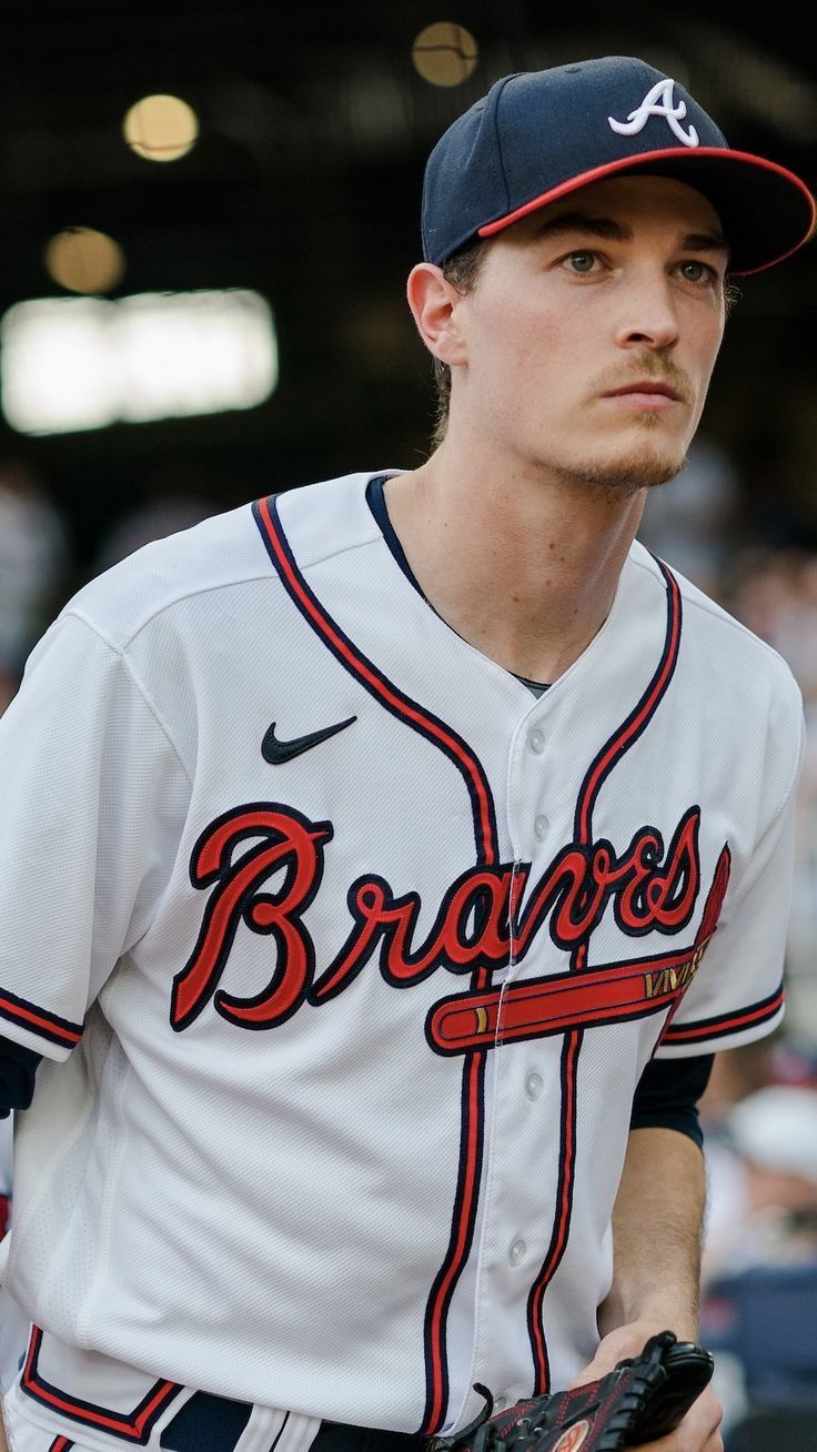 736x1308 P Max Fried