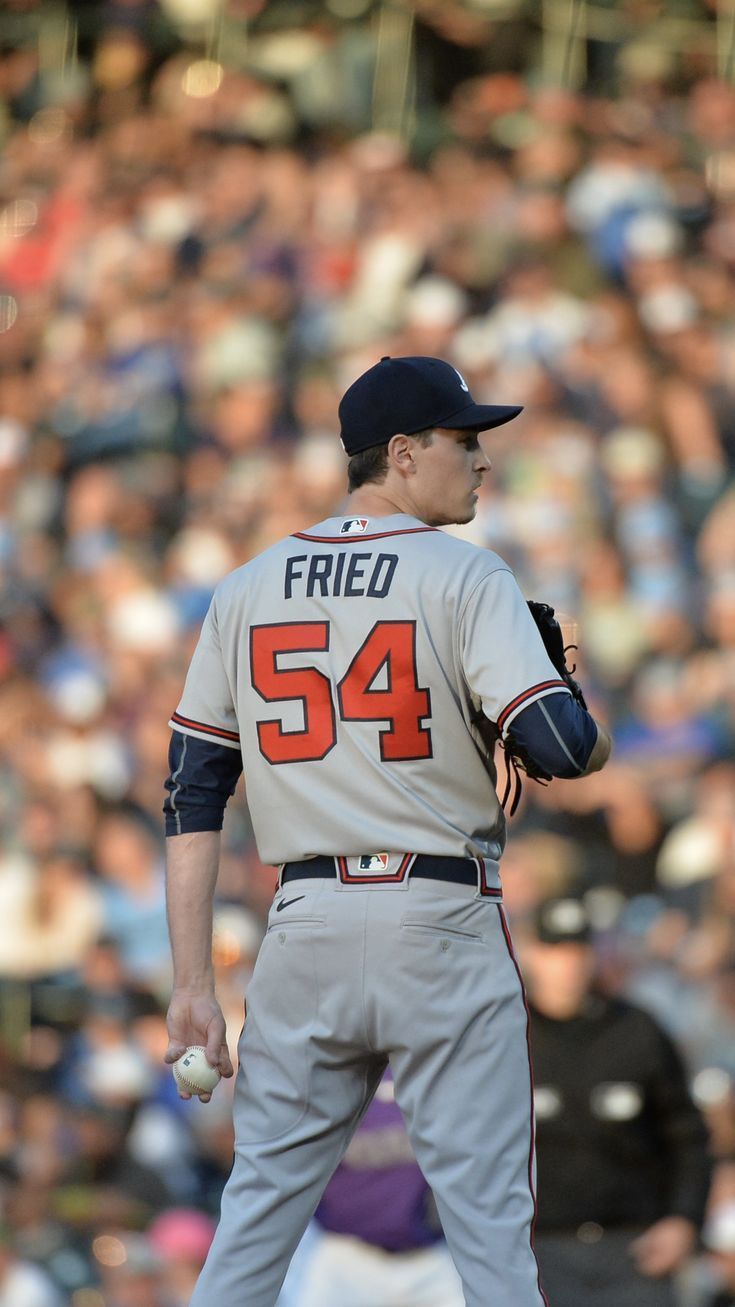 735x1307 P Max Fried