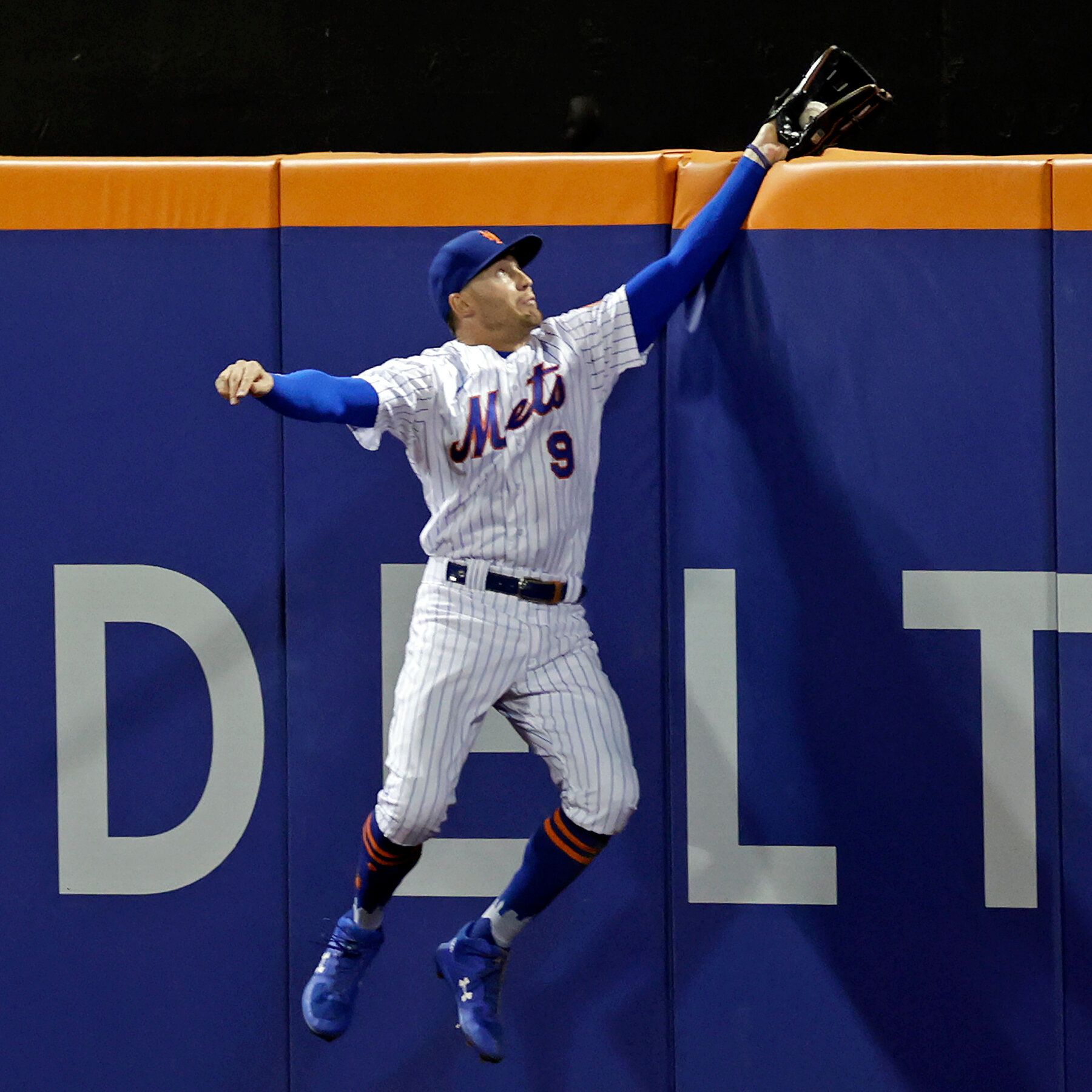 1800x1800 Brandon Nimmo's Catch Helps Mets Beat Dodgers