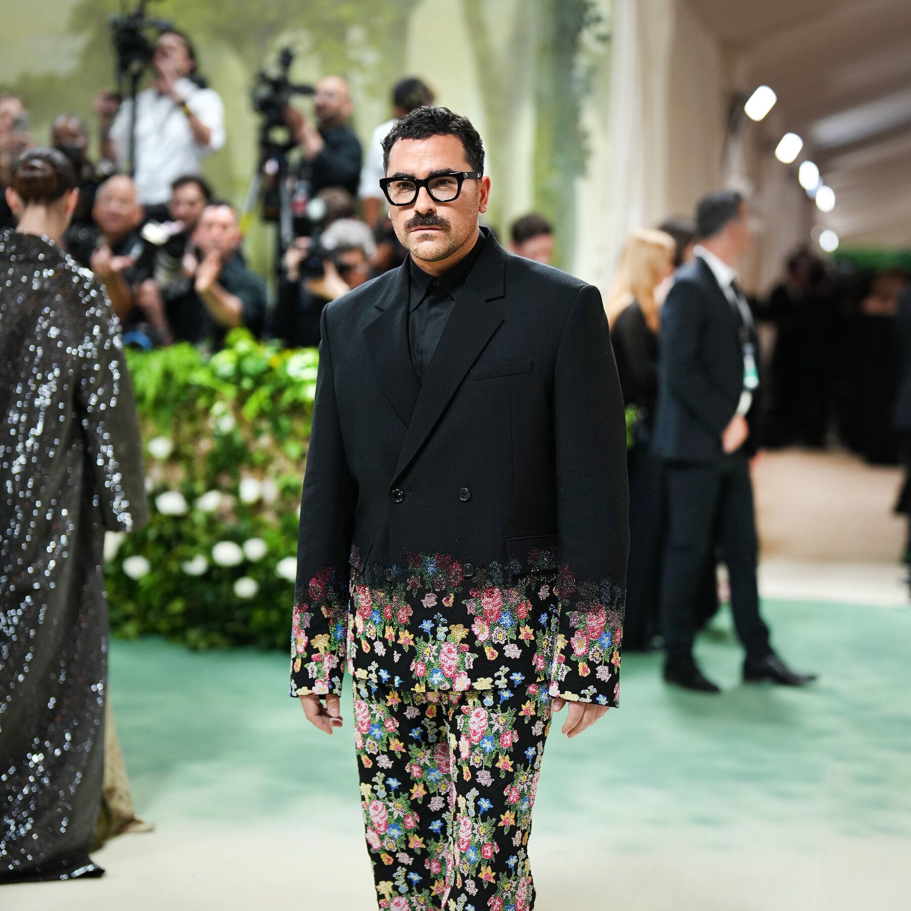 1800x1800 Inside Dan Levy's Met Gala Fitting