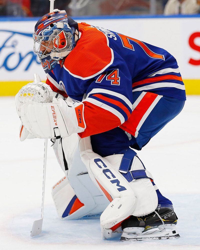 800x1000 Stuart Skinner 2022 23 Edmonton Oilers Vs Calgary Flames Battle Of Alberta Game Worn Royal Blue Jersey