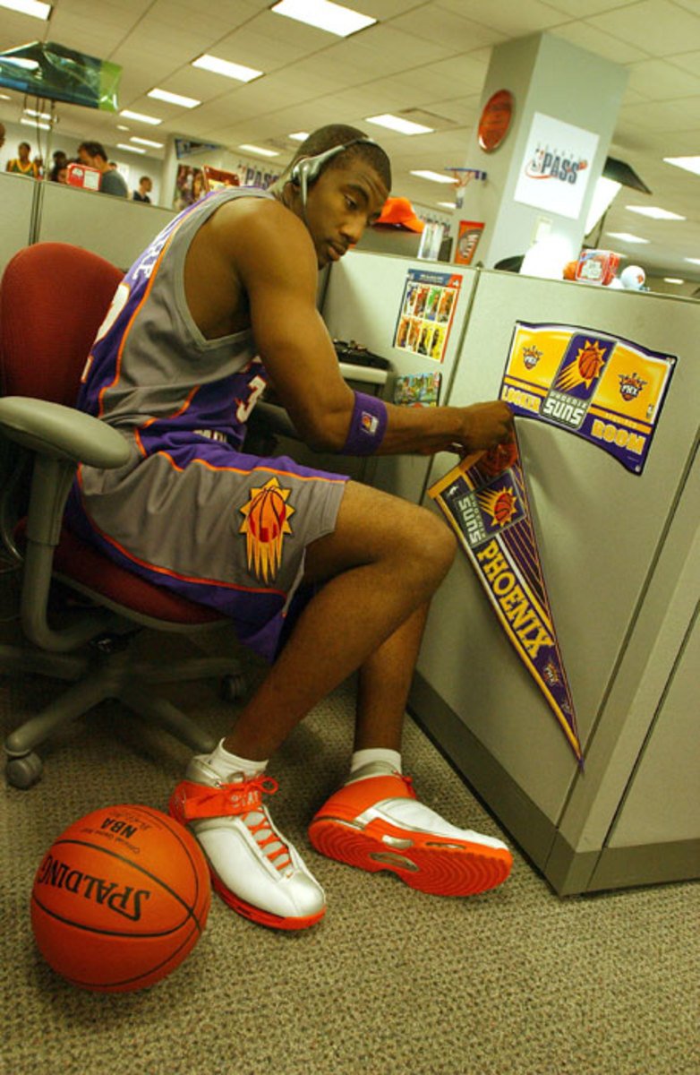 782x1200 Rare Photo of Amar'e Stoudemire