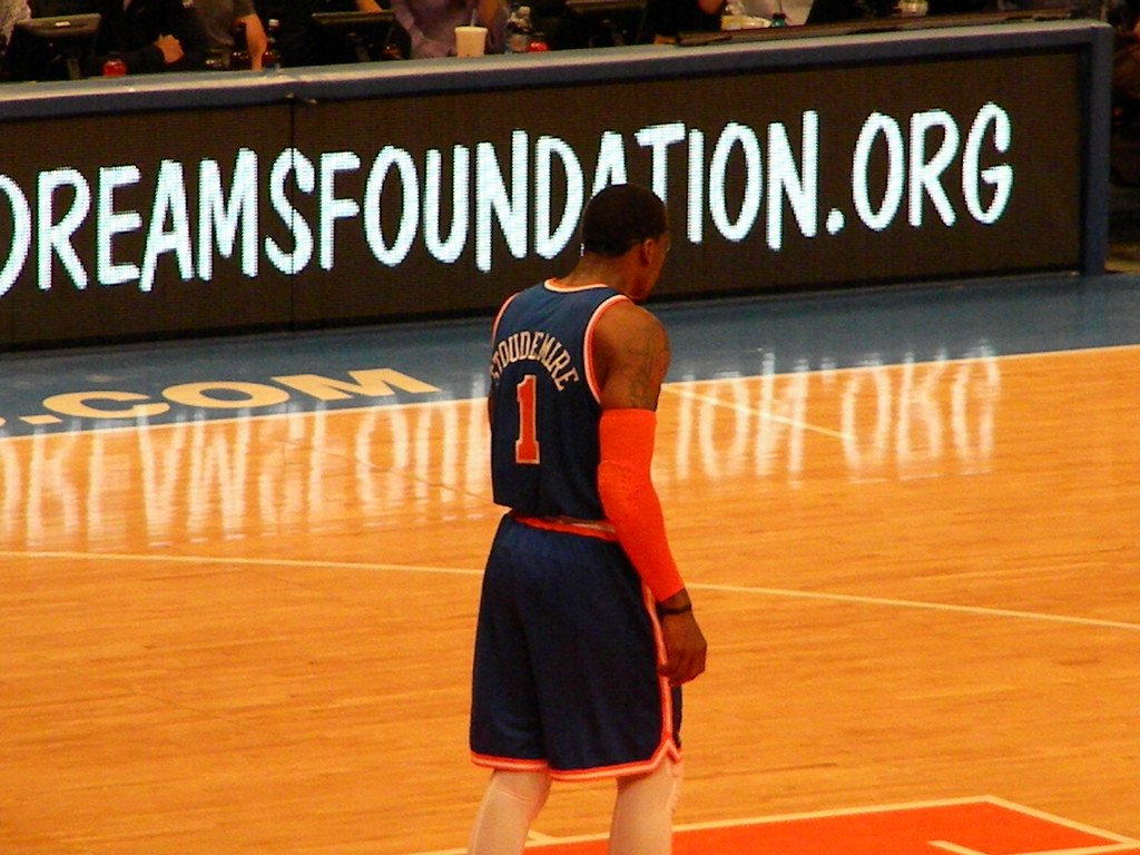 1024x768 amare stoudemire
