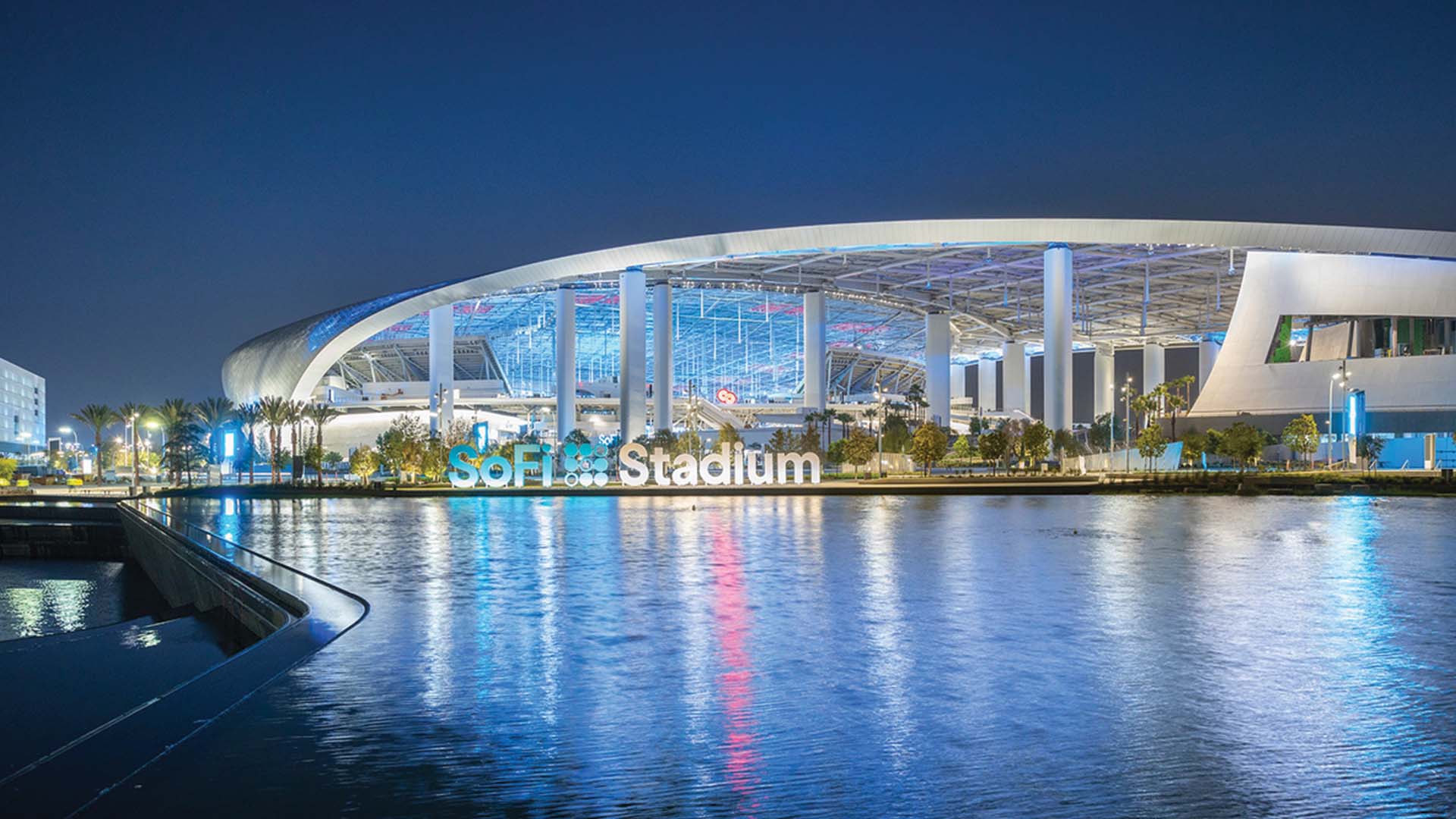 1920x1080 Engineering Behind State Farm Stadium's Retractable Field and Roof's World Today®
