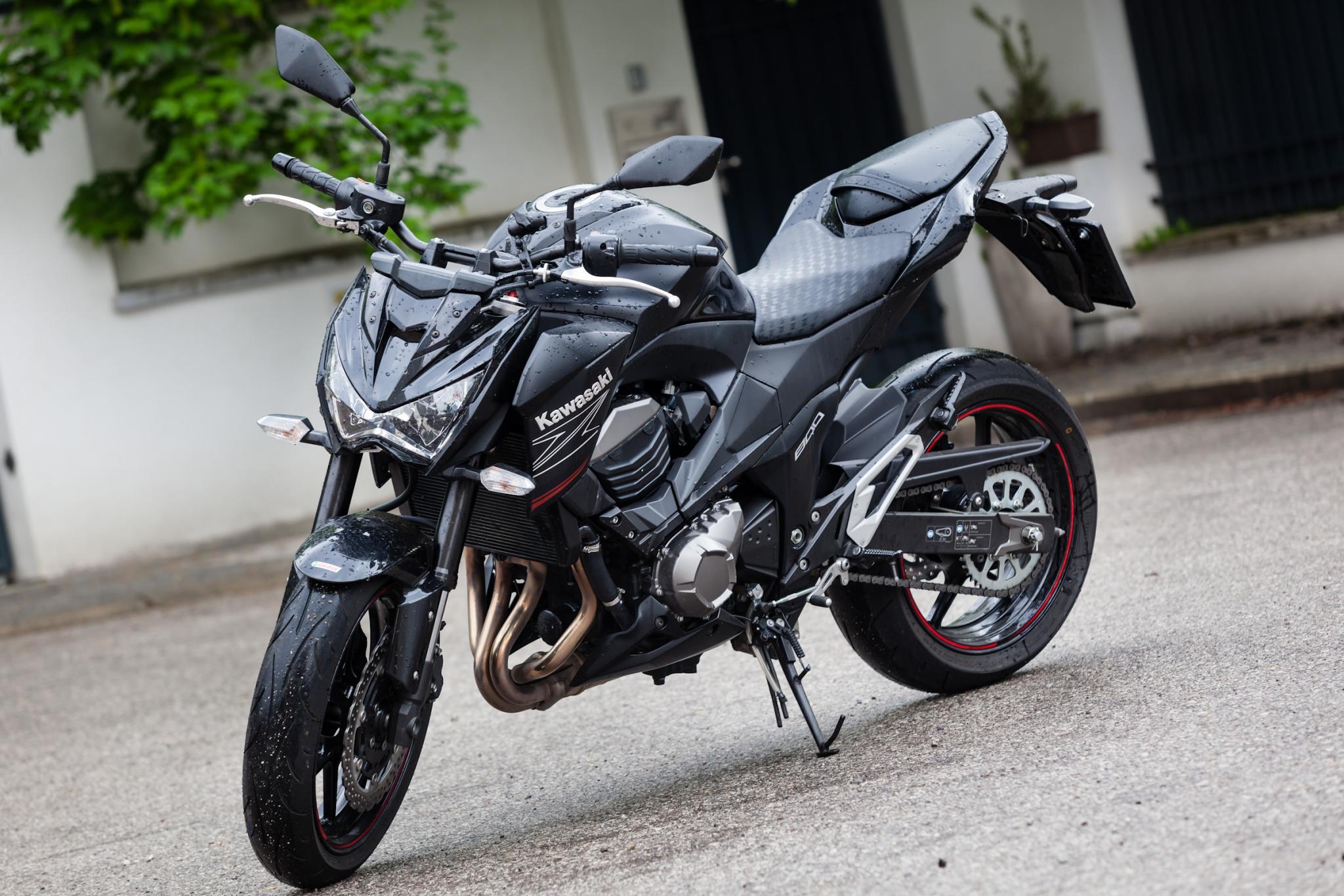 2048x1366 Kawasaki z800 Comes to Indian Roads