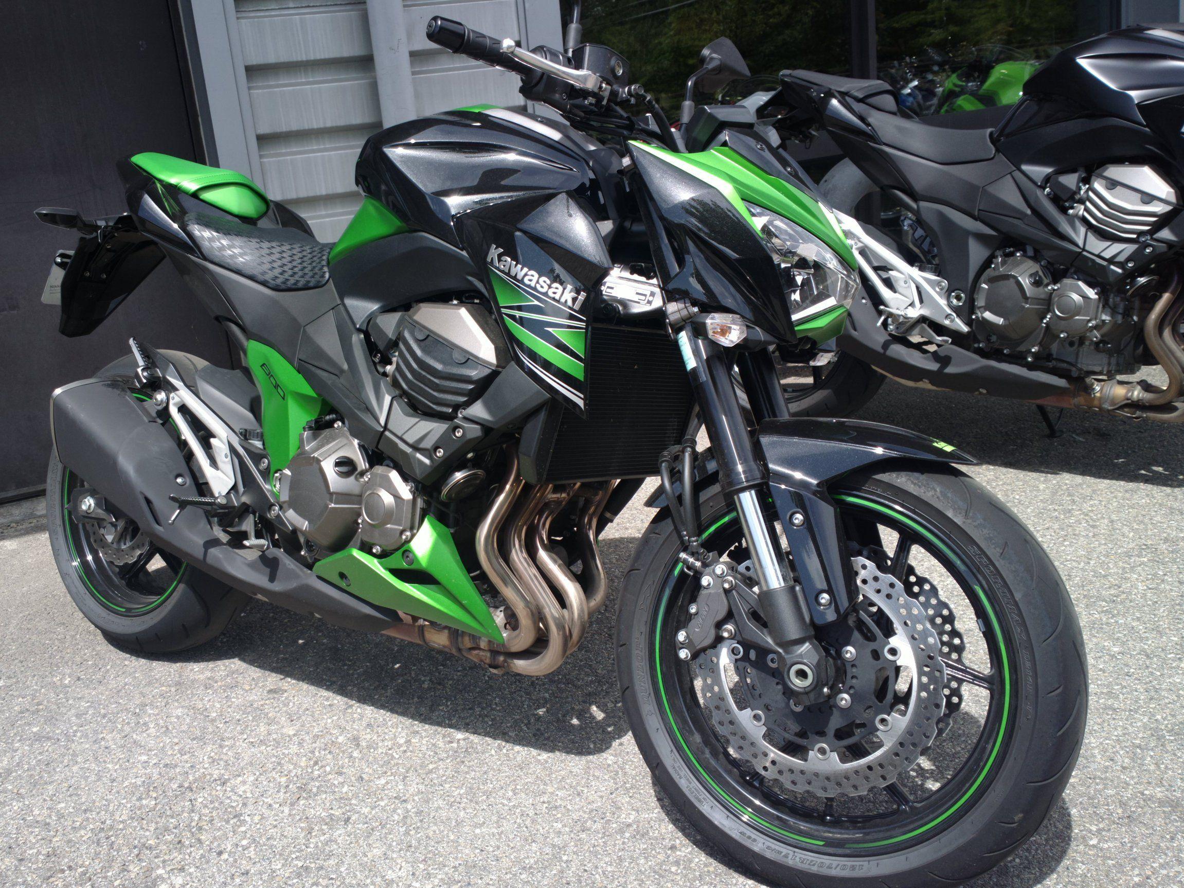 2302x1726 Kawasaki