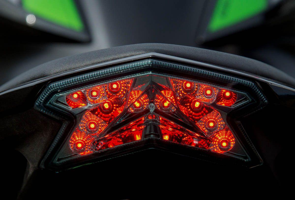 1200x817 Kawasaki Z800 ABS: MD First