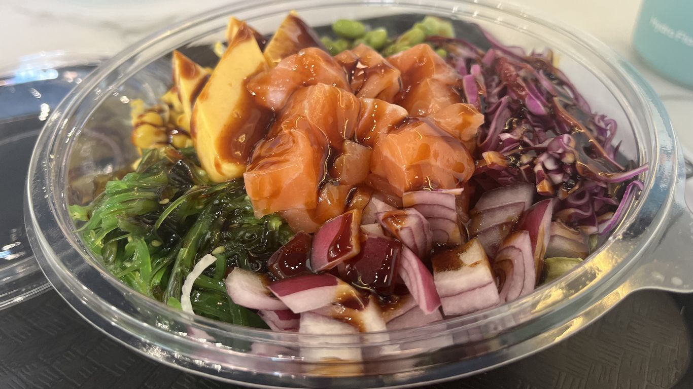 1366x768 The best thing Linh ate: Poke bowl Des Moines