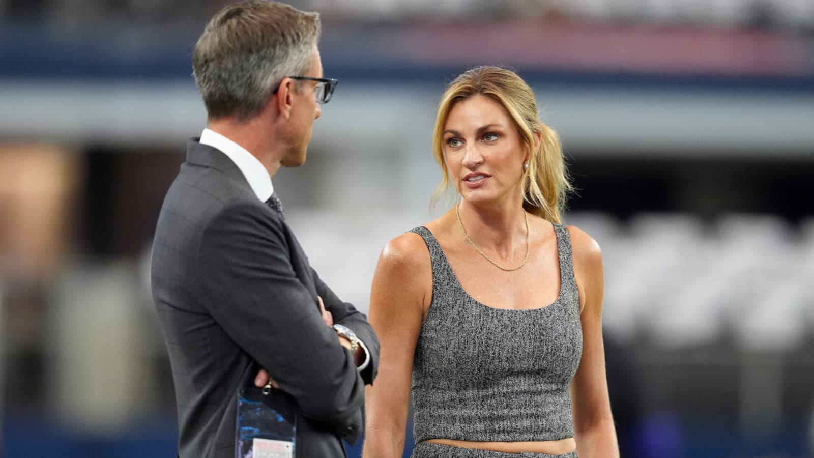 1600x900 Erin Andrews Has Emotional Message For Everyone After NFL Season