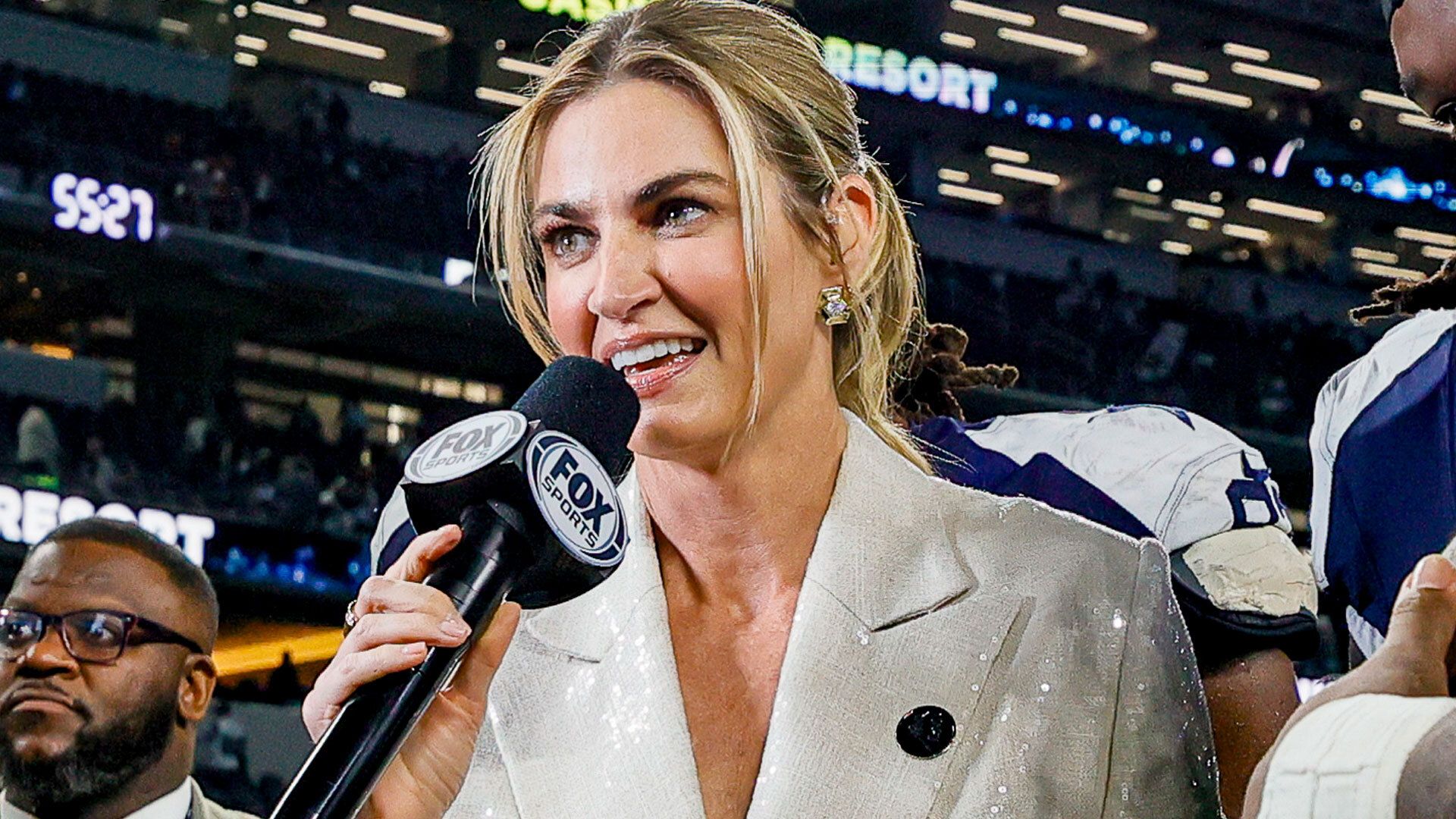 1920x1080 Erin Andrews reveals NFL game which made 'my heart hurt' as Fox NFL Sunday star says 'this is their lives'