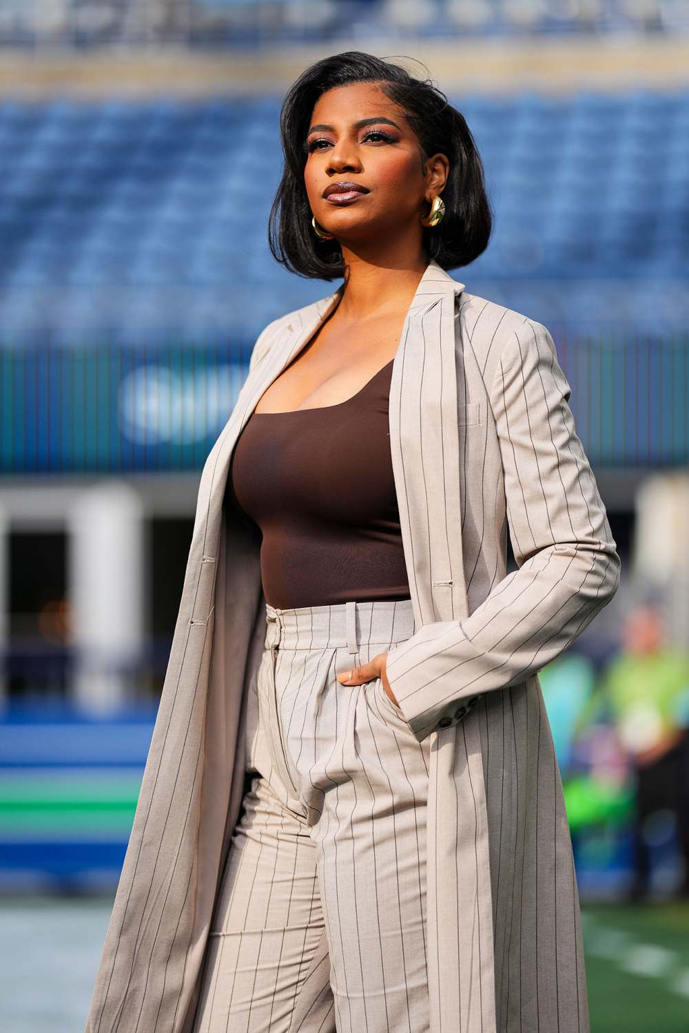 1000x1500 Taylor Rooks on Her Viral Gameday Outfits: 'Love Serving the Look'