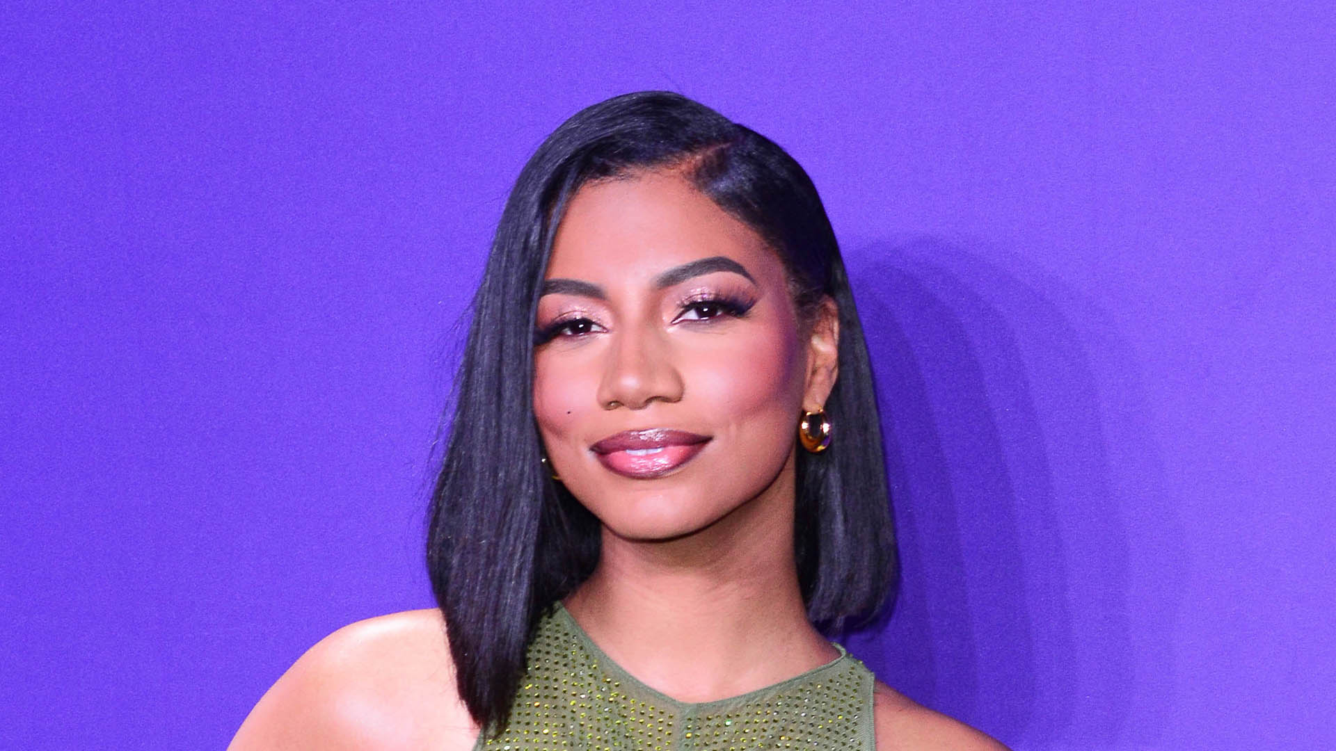 1920x1080 Taylor Rooks says 'women should have freedom to do what they want with their bodies' after 'nipple gate' outfit