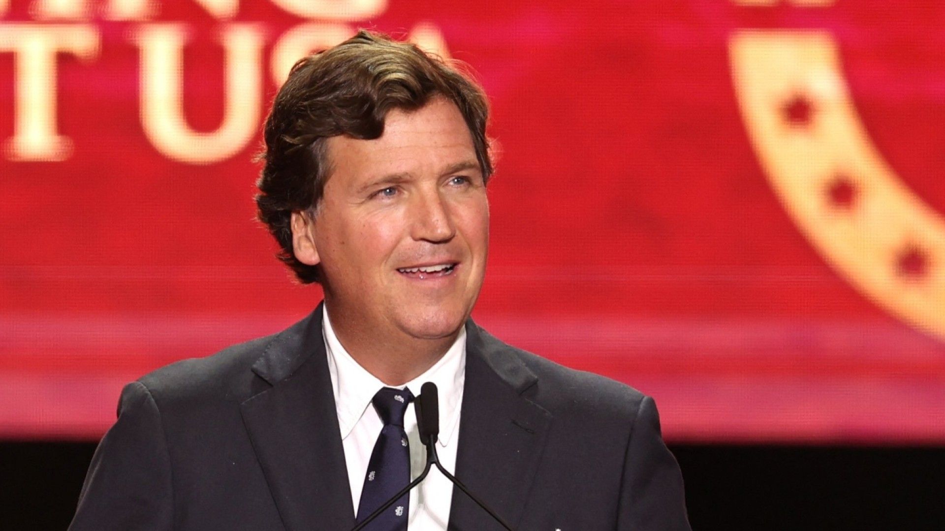 1920x1080 Tucker Carlson speaks at Charlie Kirk memorial