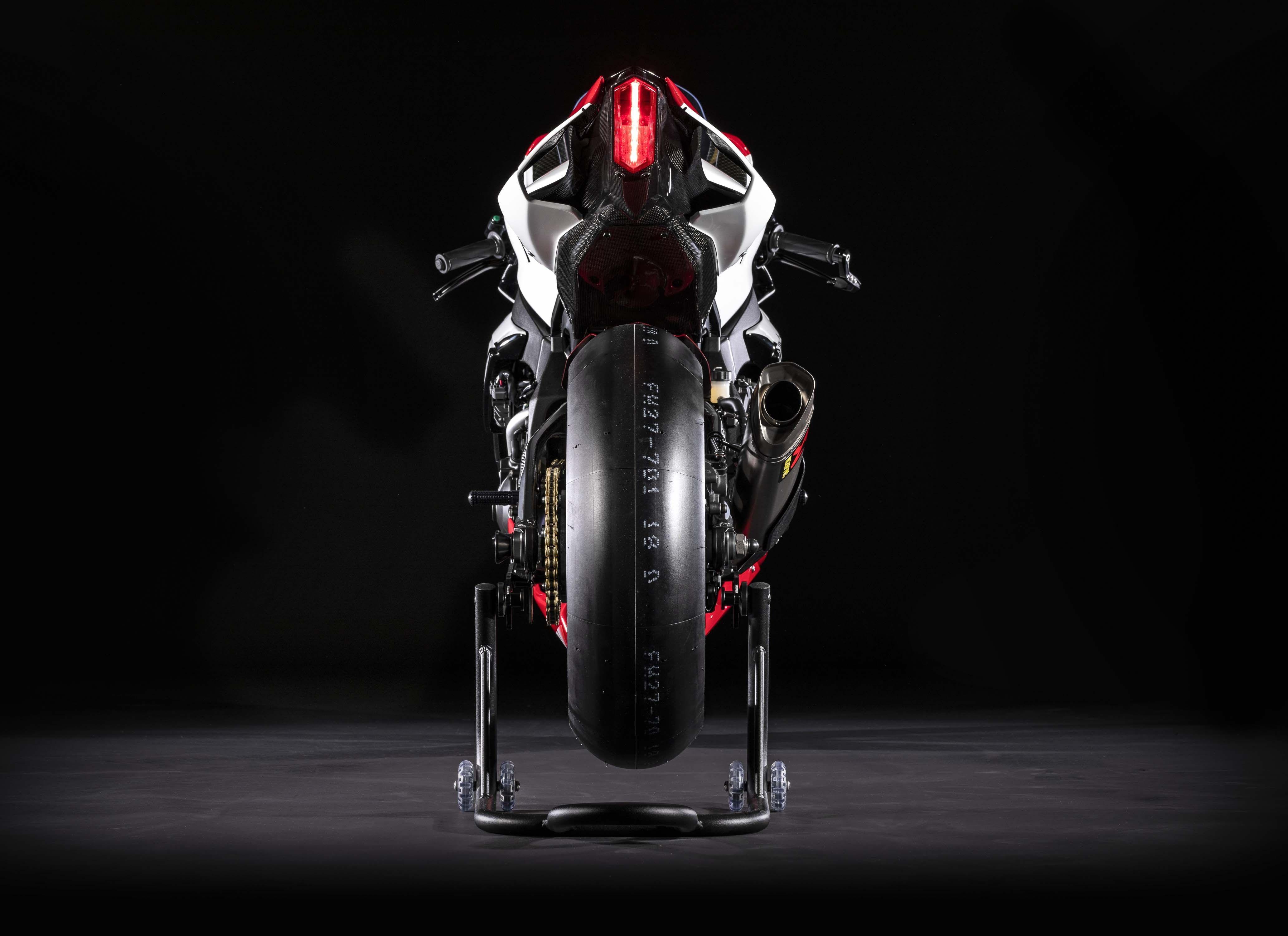 4130x3000 Yamaha YZF R1 GYTR 20th Anniversary Unveiled. All 20 Reserved!