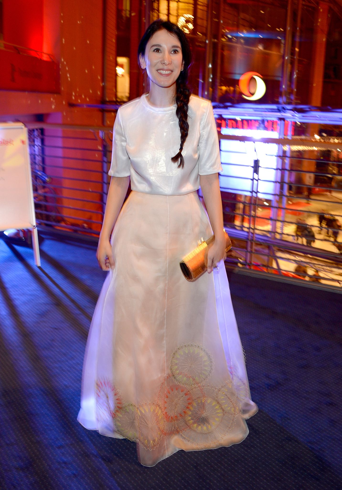 1432x2048 Sibel Kekilli
